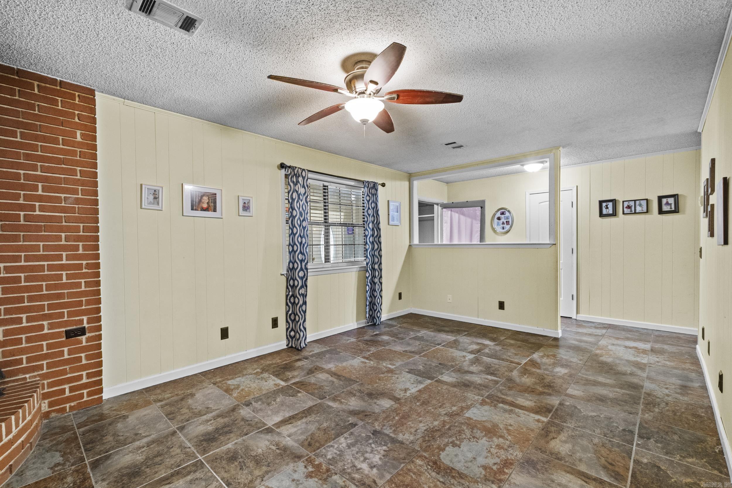 101 Mobley  Searcy, AR