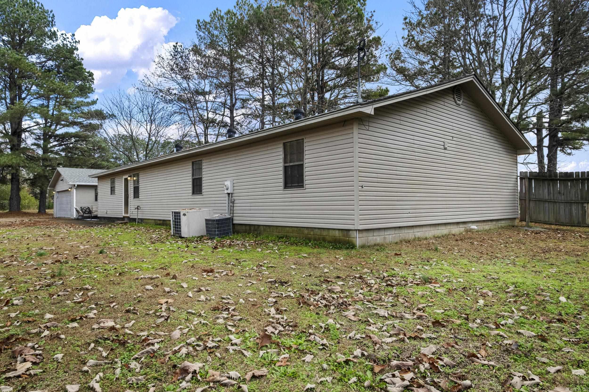 101 Mobley  Searcy, AR