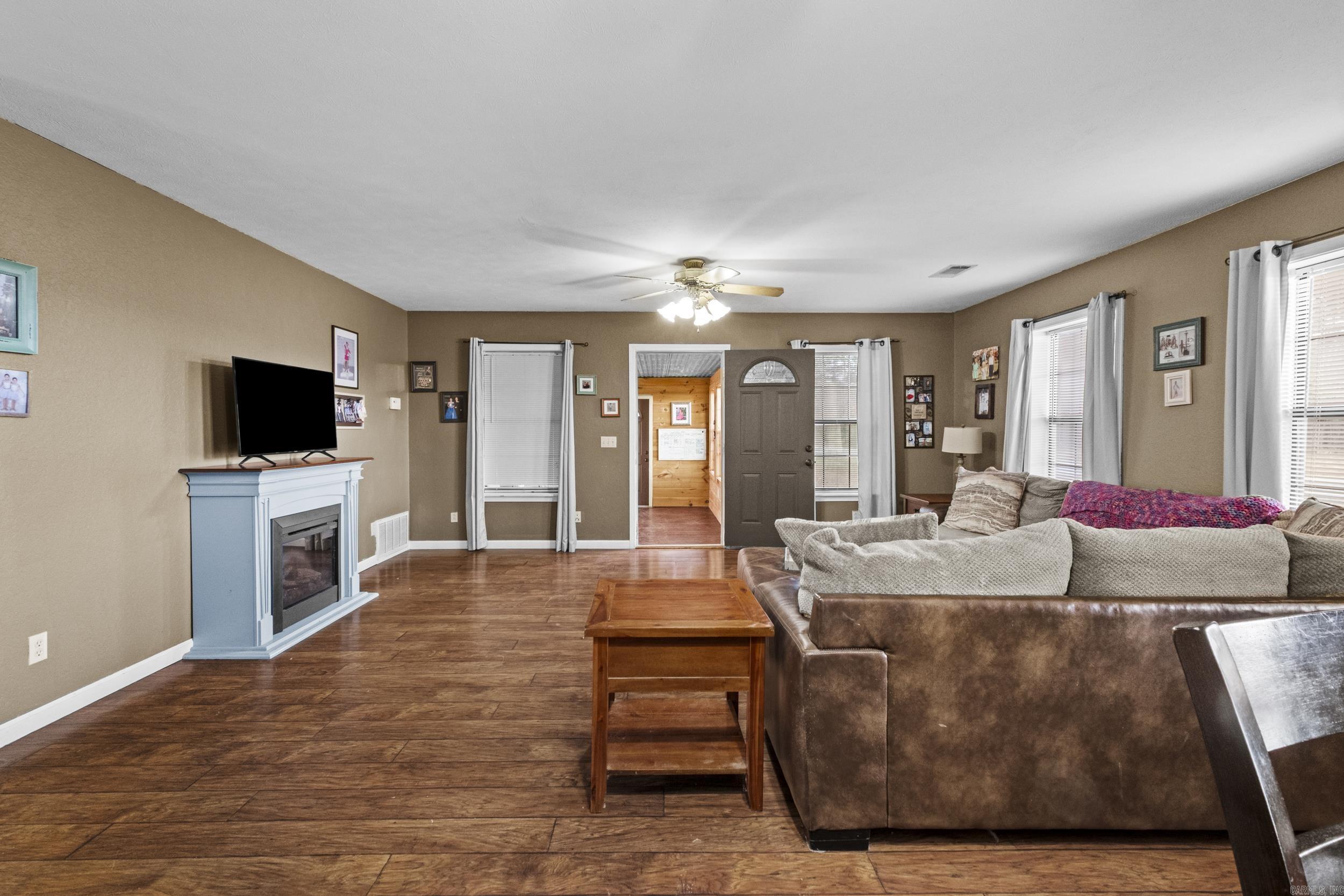 101 Mobley  Searcy, AR