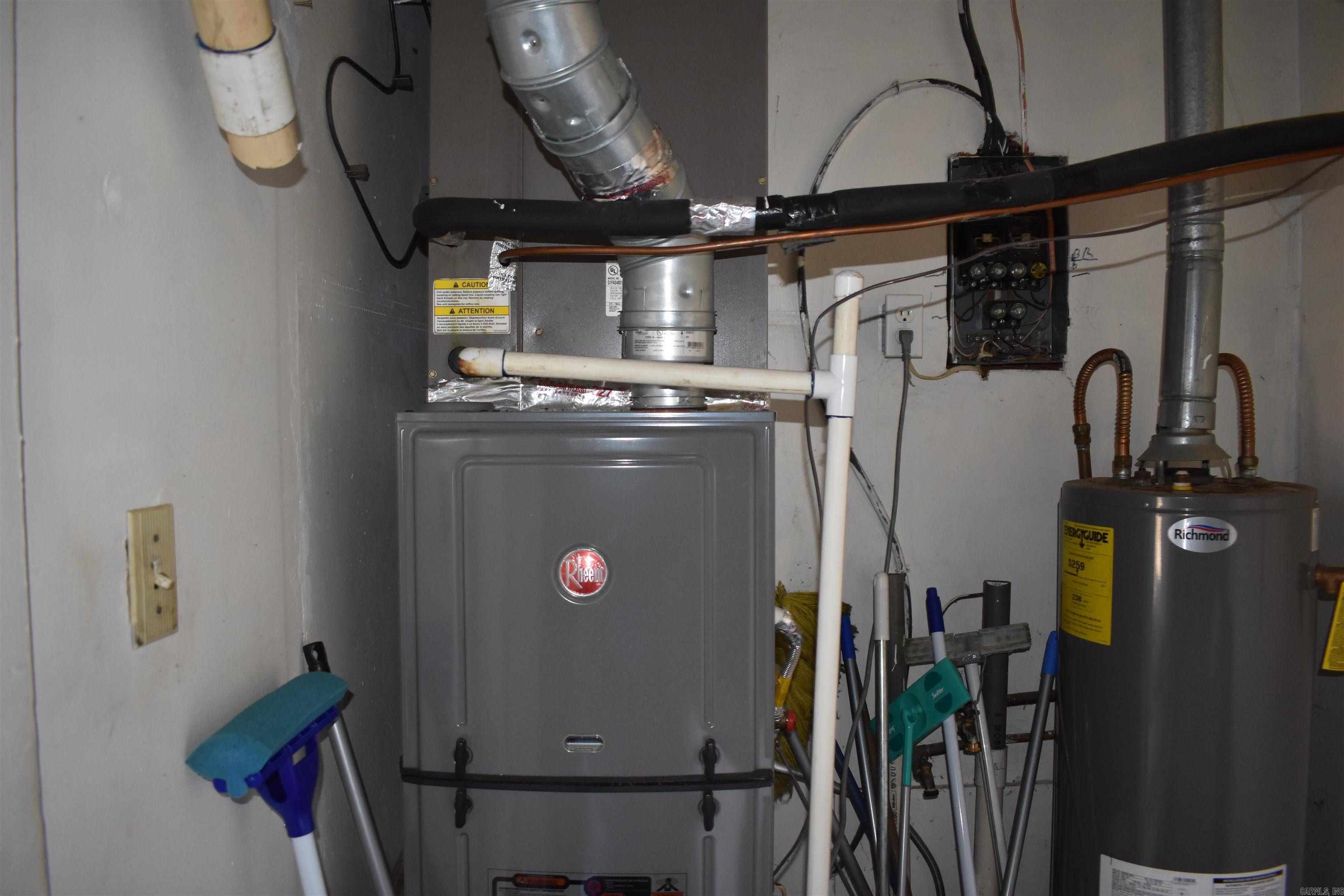 806 Wade  McCrory, AR