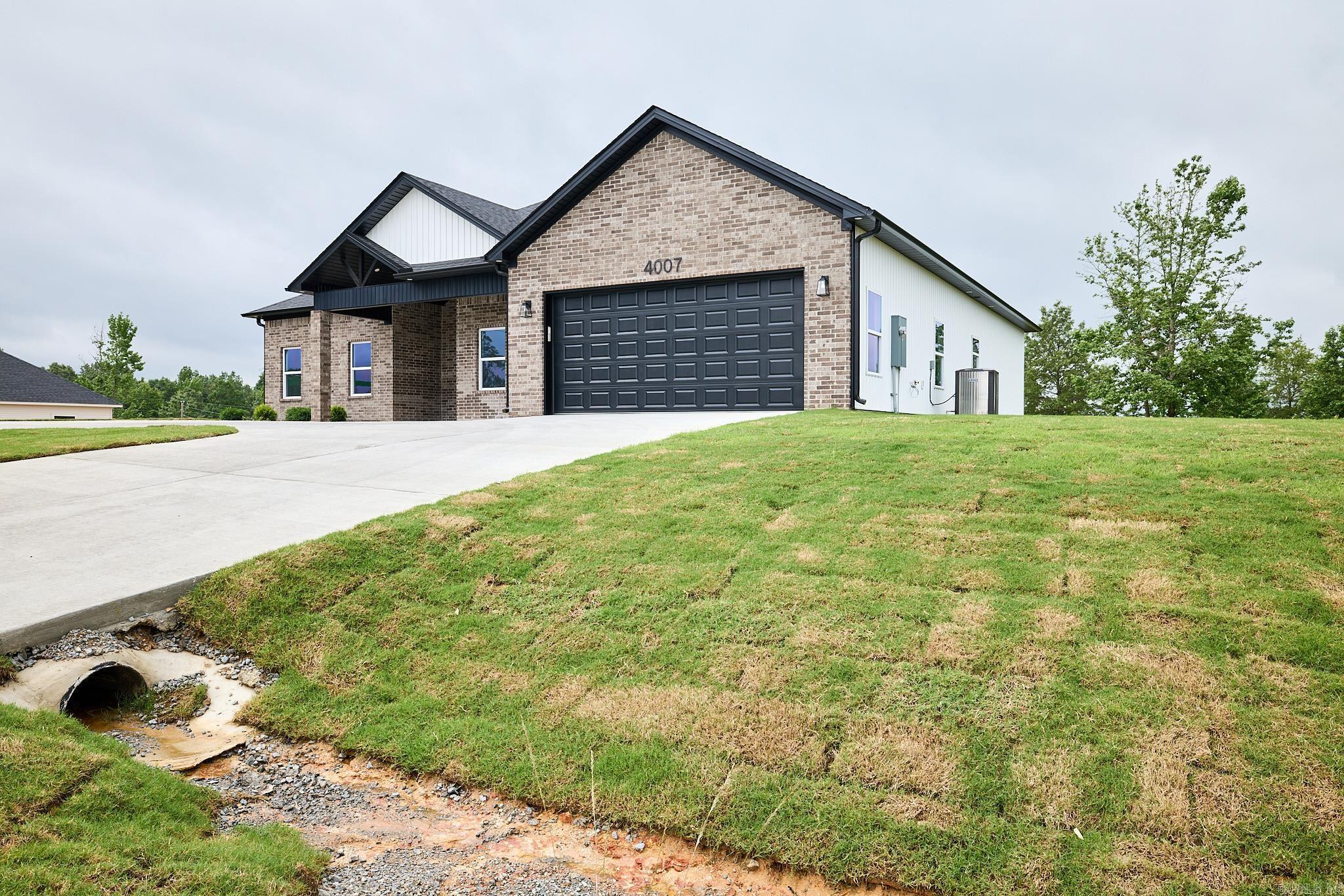 4007 Creek Top  Bauxite, AR