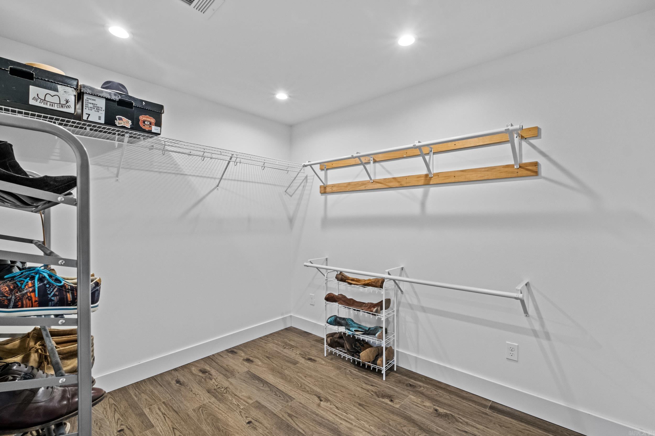 2944 W Country Club  Searcy, AR