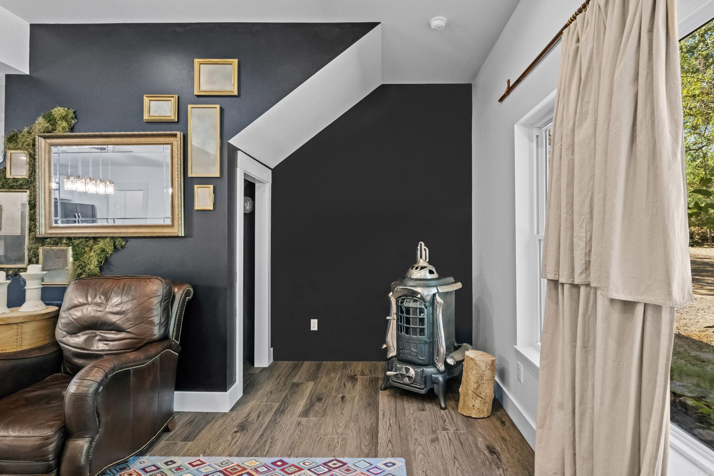 2944 W Country Club  Searcy, AR