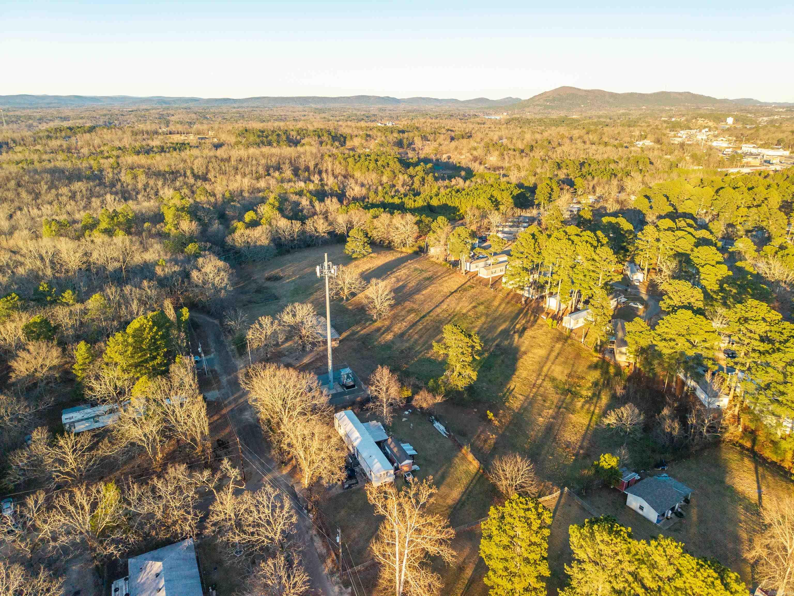 2088 Airport  Hot Springs, AR