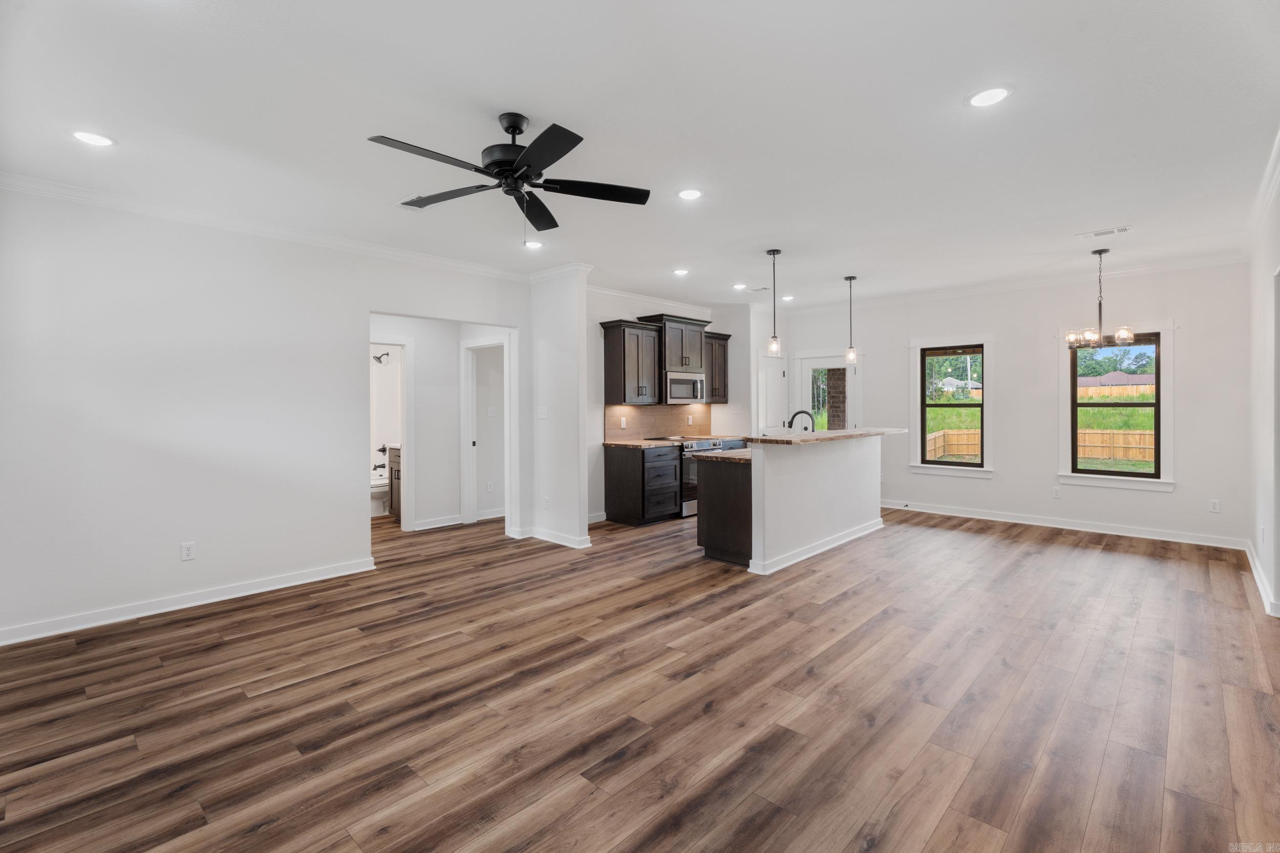 1001 N Red  Sheridan, AR