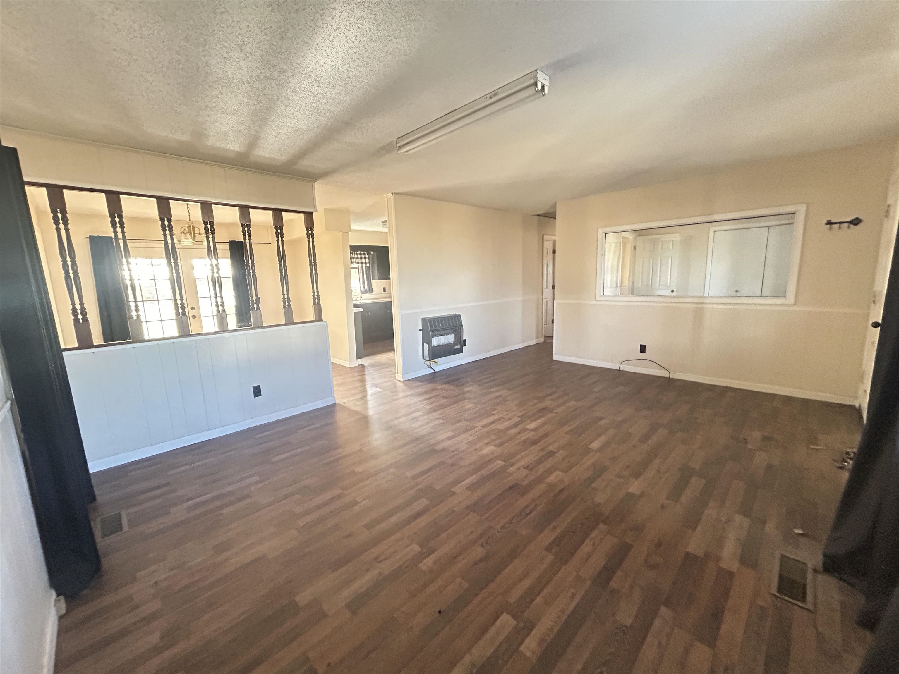 1343 Hwy 62/412  Highland, AR