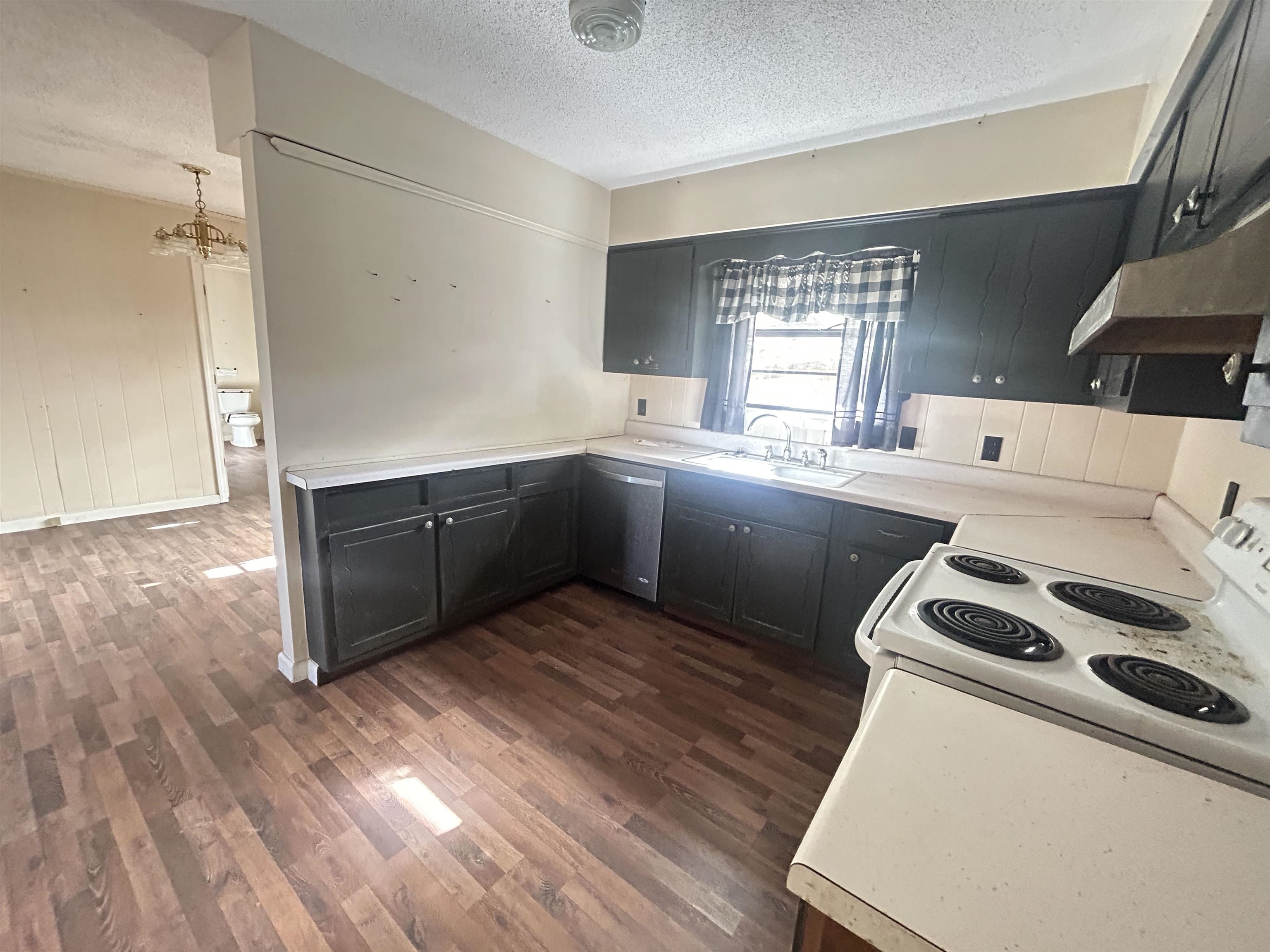 1343 Hwy 62/412  Highland, AR