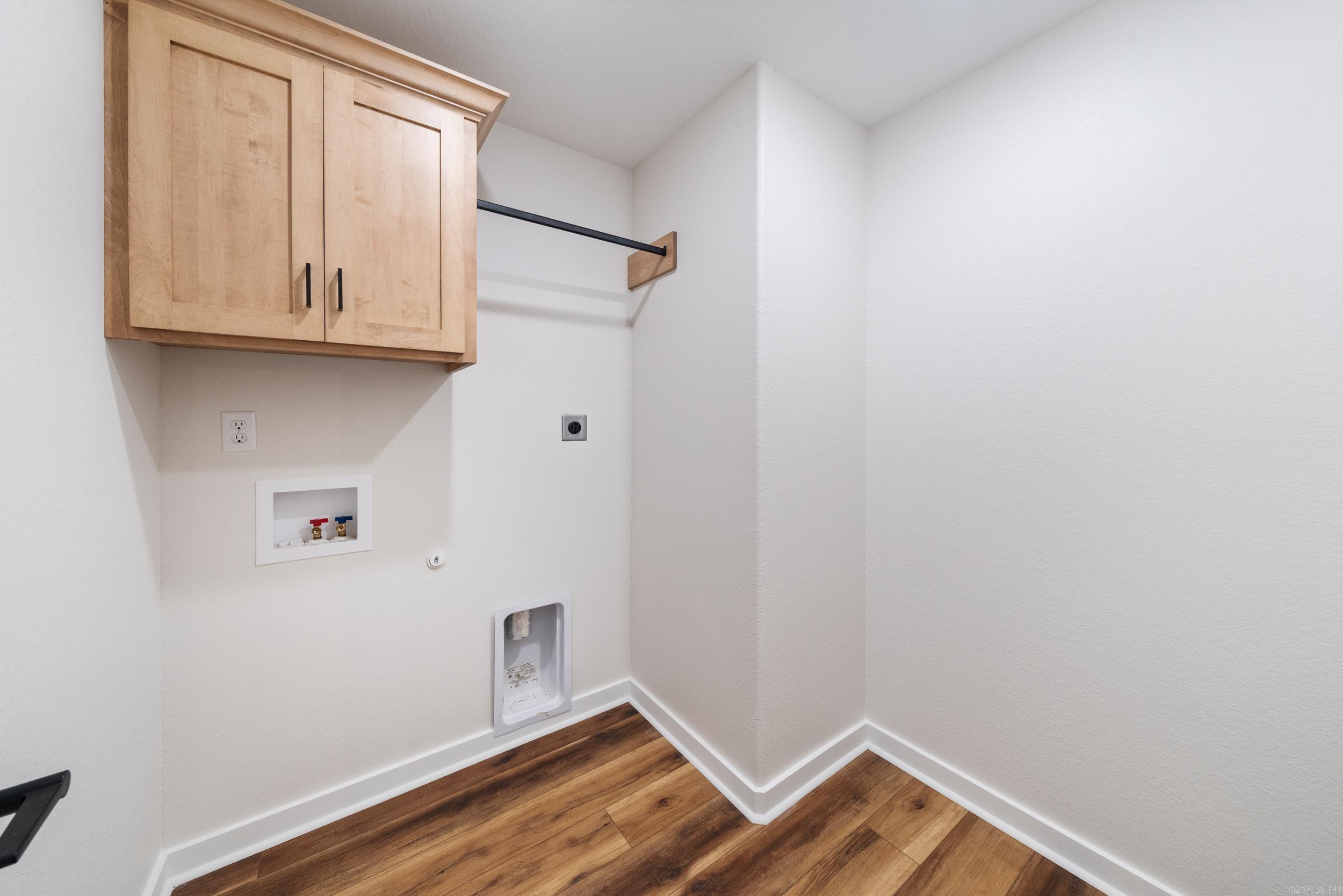 1005 N Red  Sheridan, AR