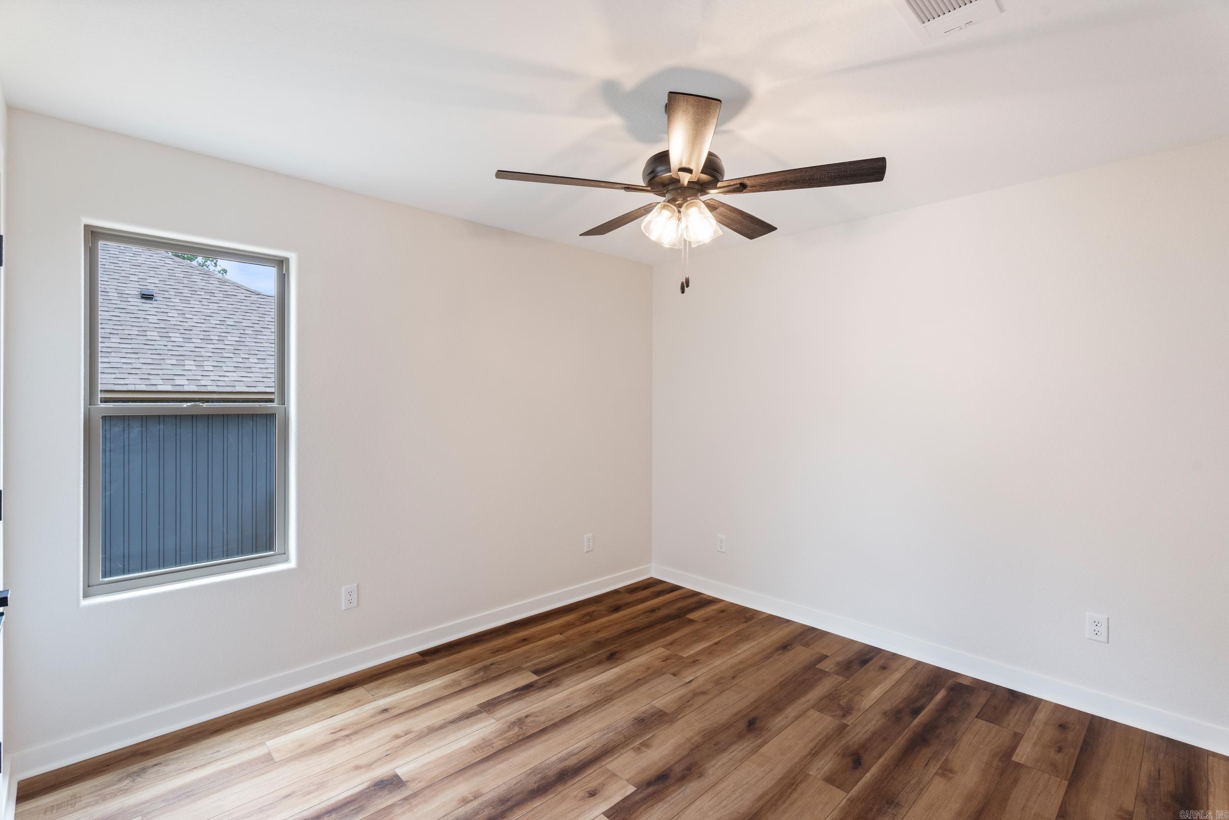 1005 N Red  Sheridan, AR