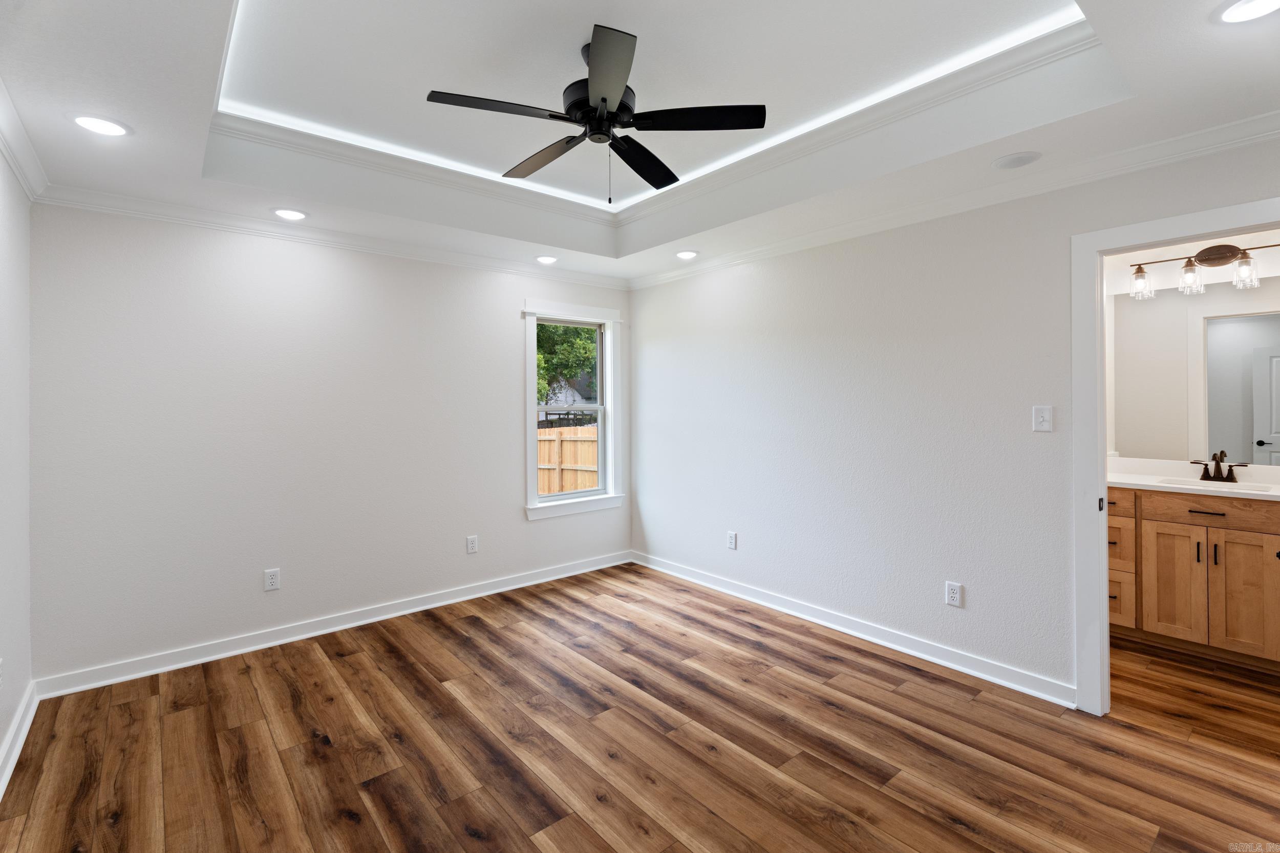 1005 N Red  Sheridan, AR