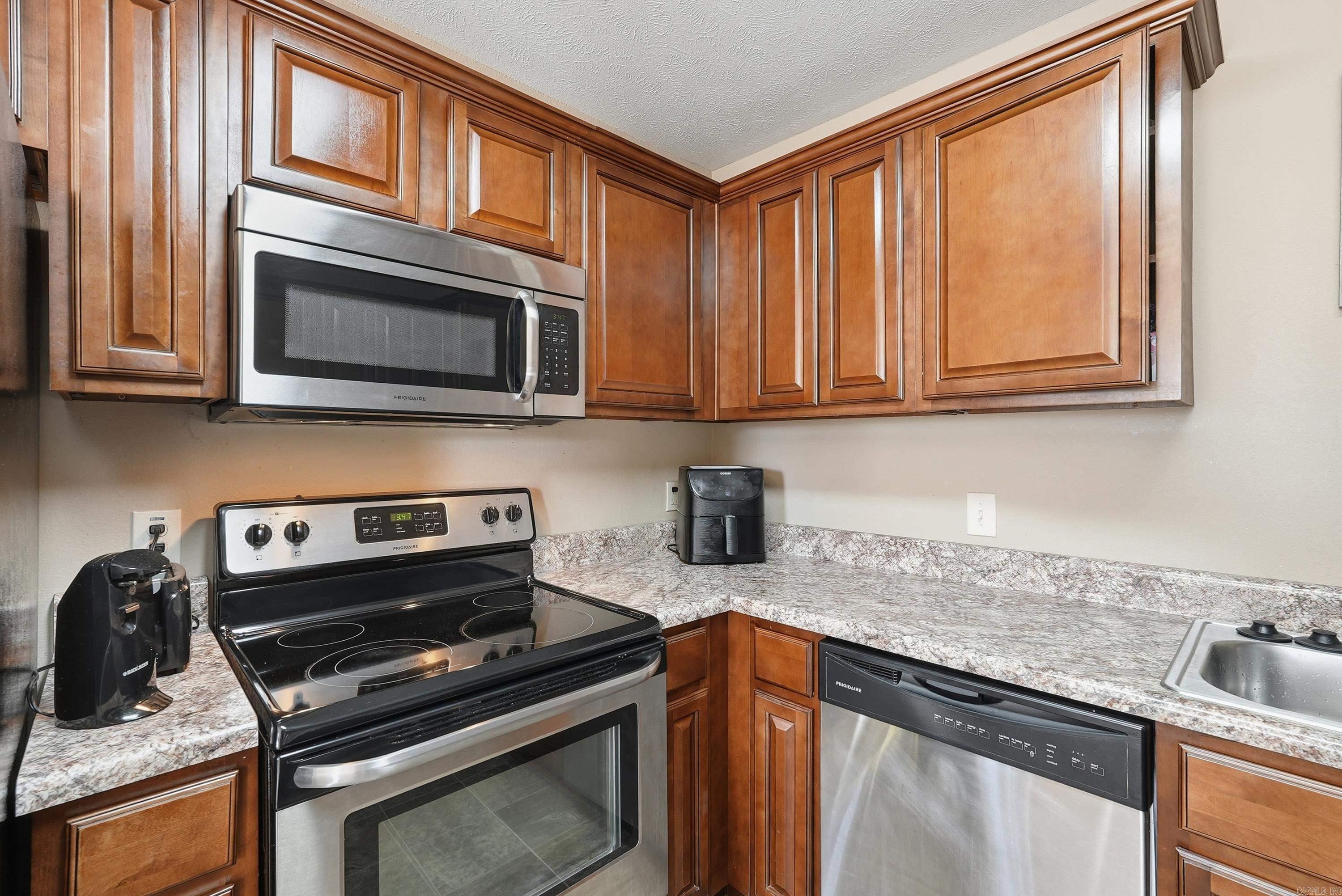 702 N Cedar St  Morrilton, AR