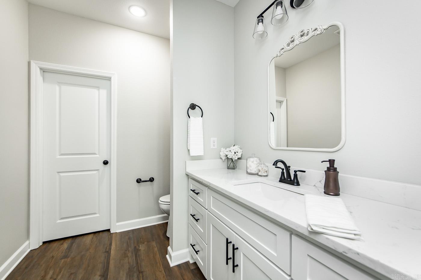 912 E Dell Vista  Cabot, AR