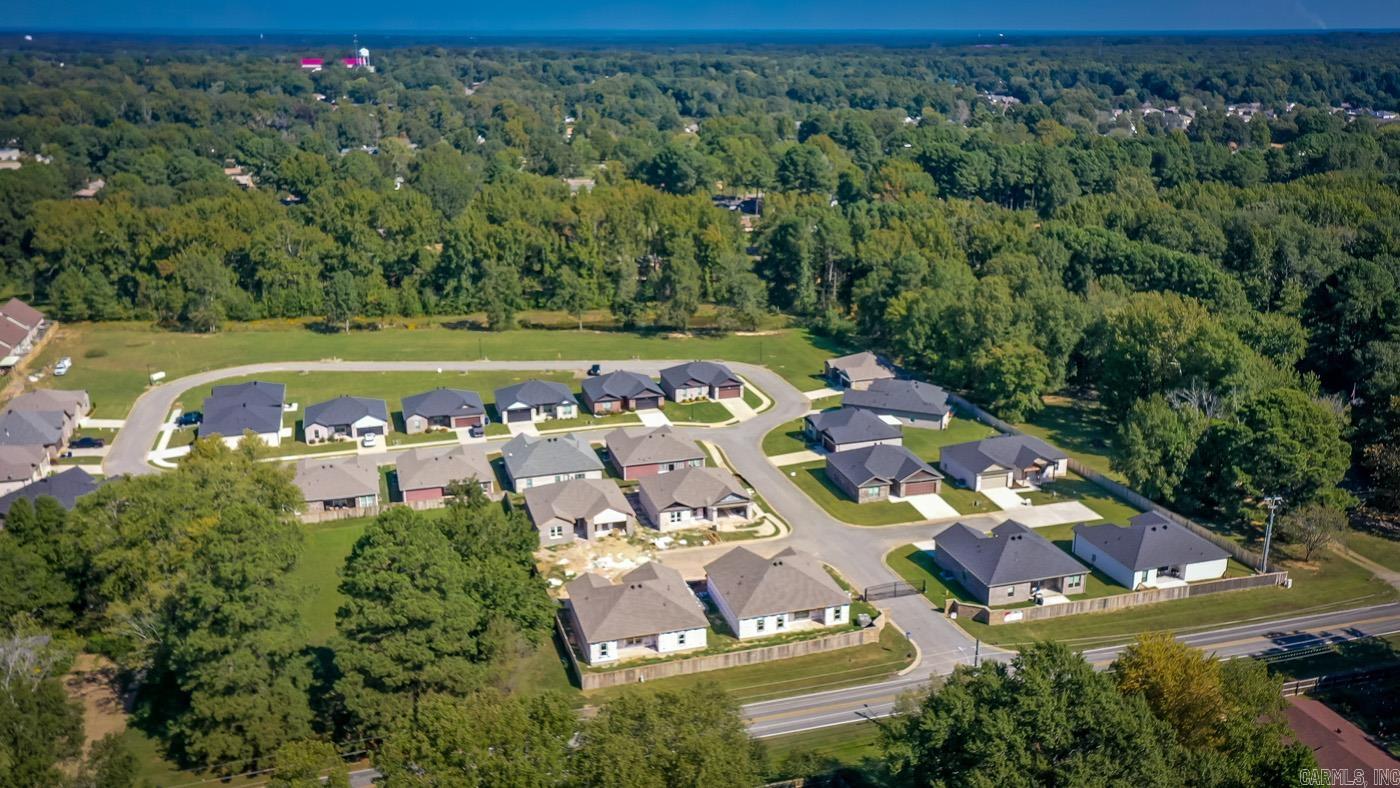 912 E Dell Vista  Cabot, AR