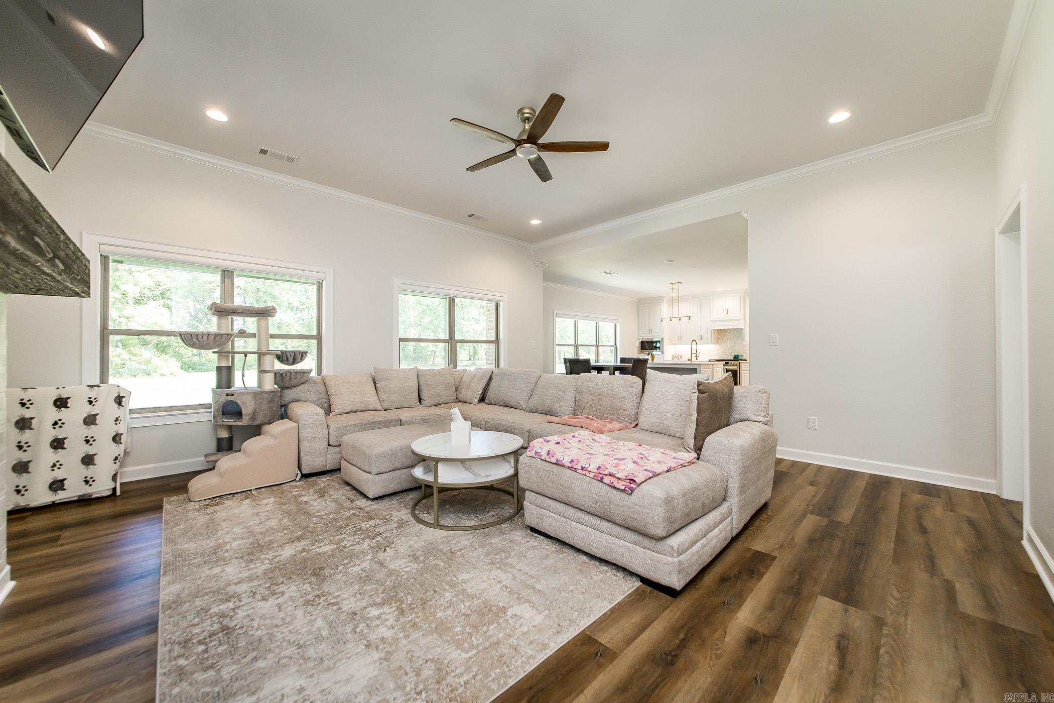 13129 Smarty Jones  Scott, AR