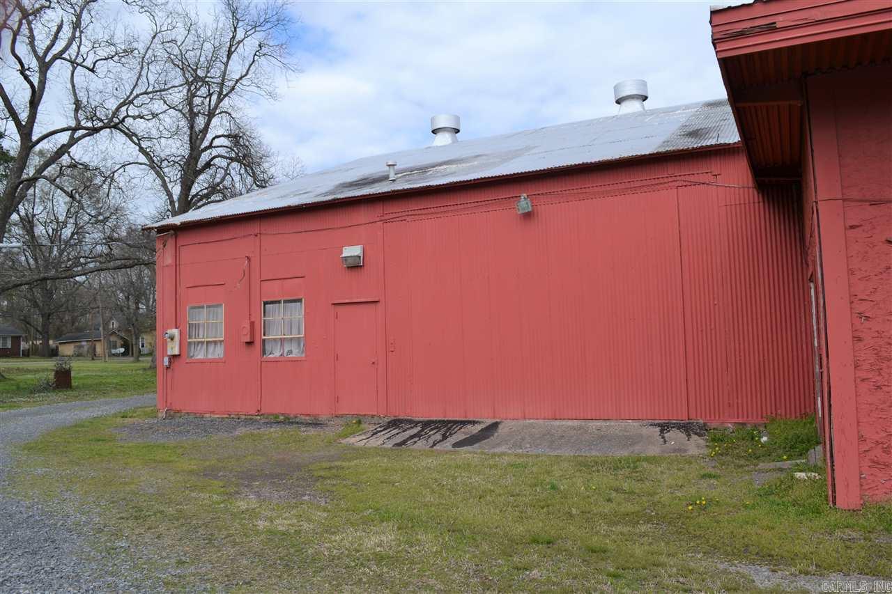 316 W Center  Beebe, AR