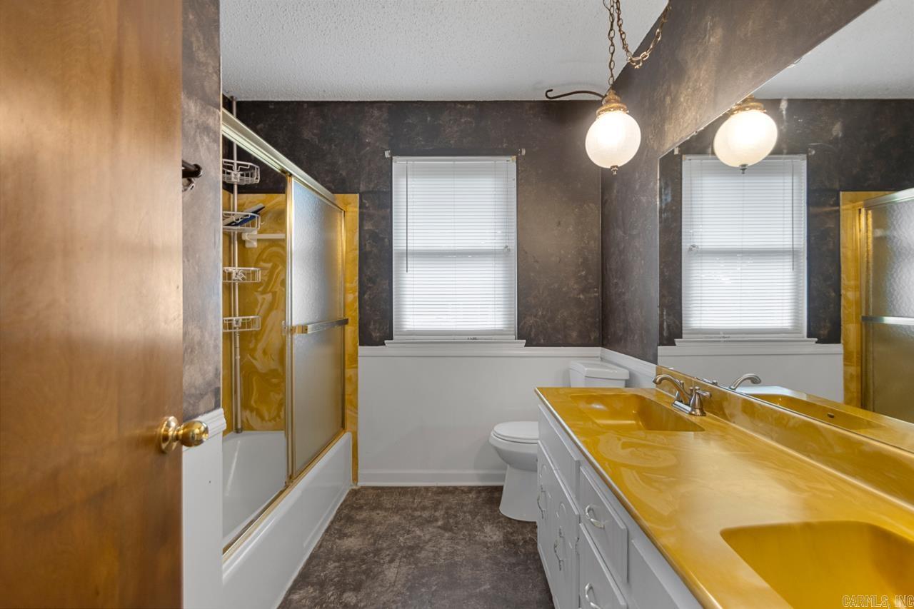 9460 Robin Ln  Sherwood, AR