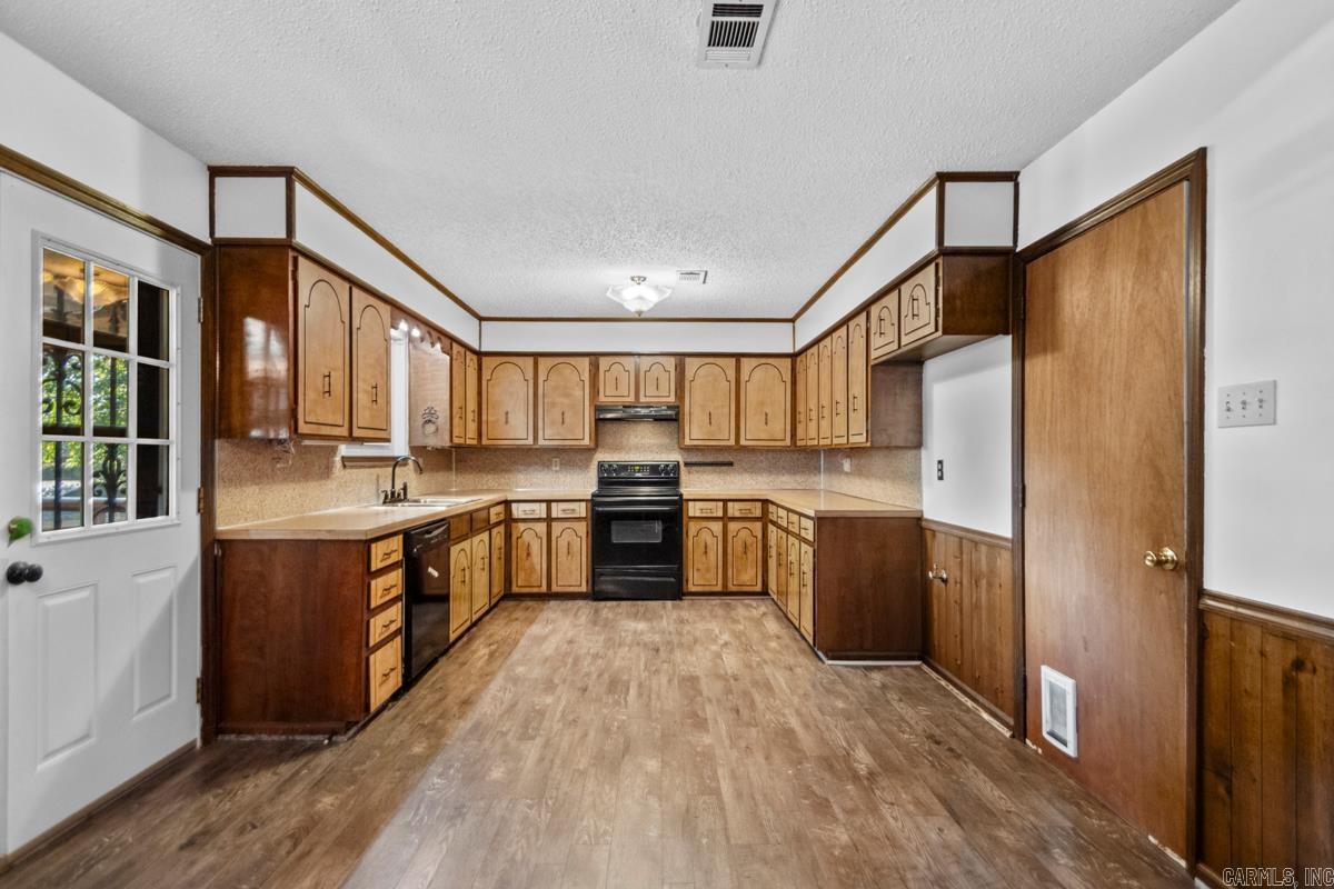 9460 Robin Ln  Sherwood, AR