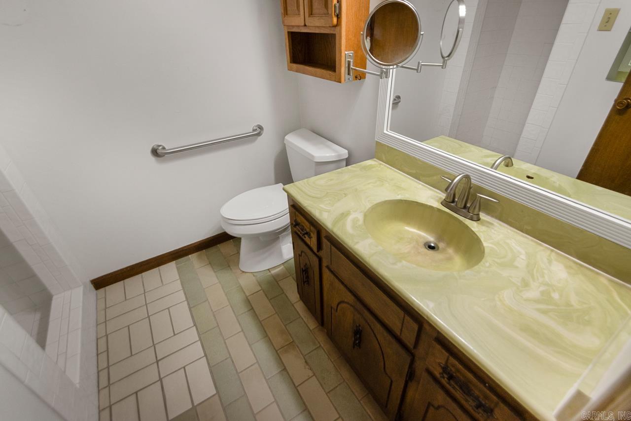 9460 Robin Ln  Sherwood, AR