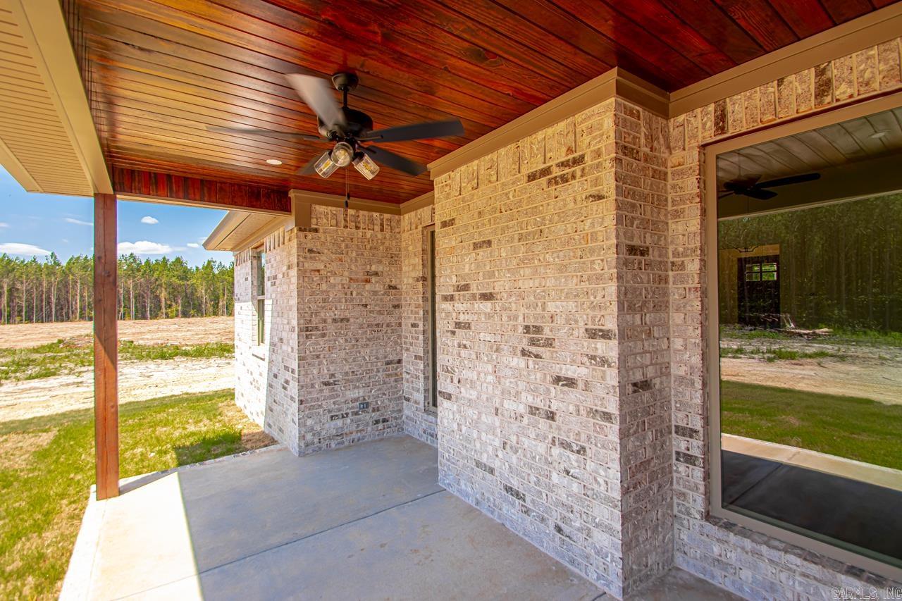 7121 Carl Moren Road  Hensley, AR