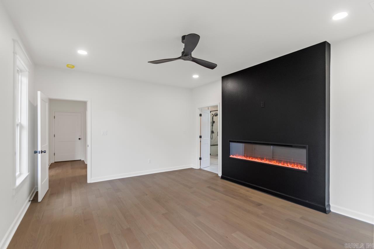 5676 Shore Drive  Hensley, AR