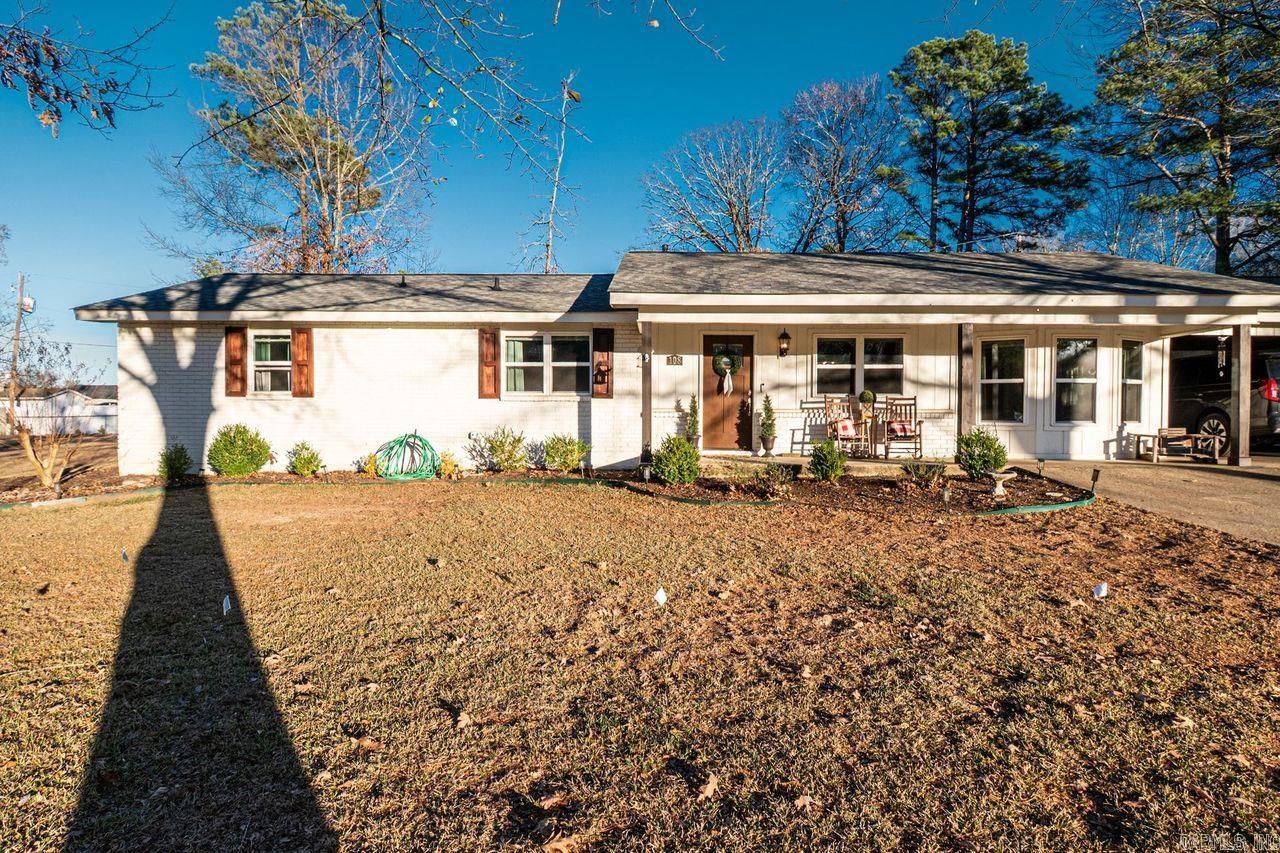 108 Beverly Ave  Monticello, AR