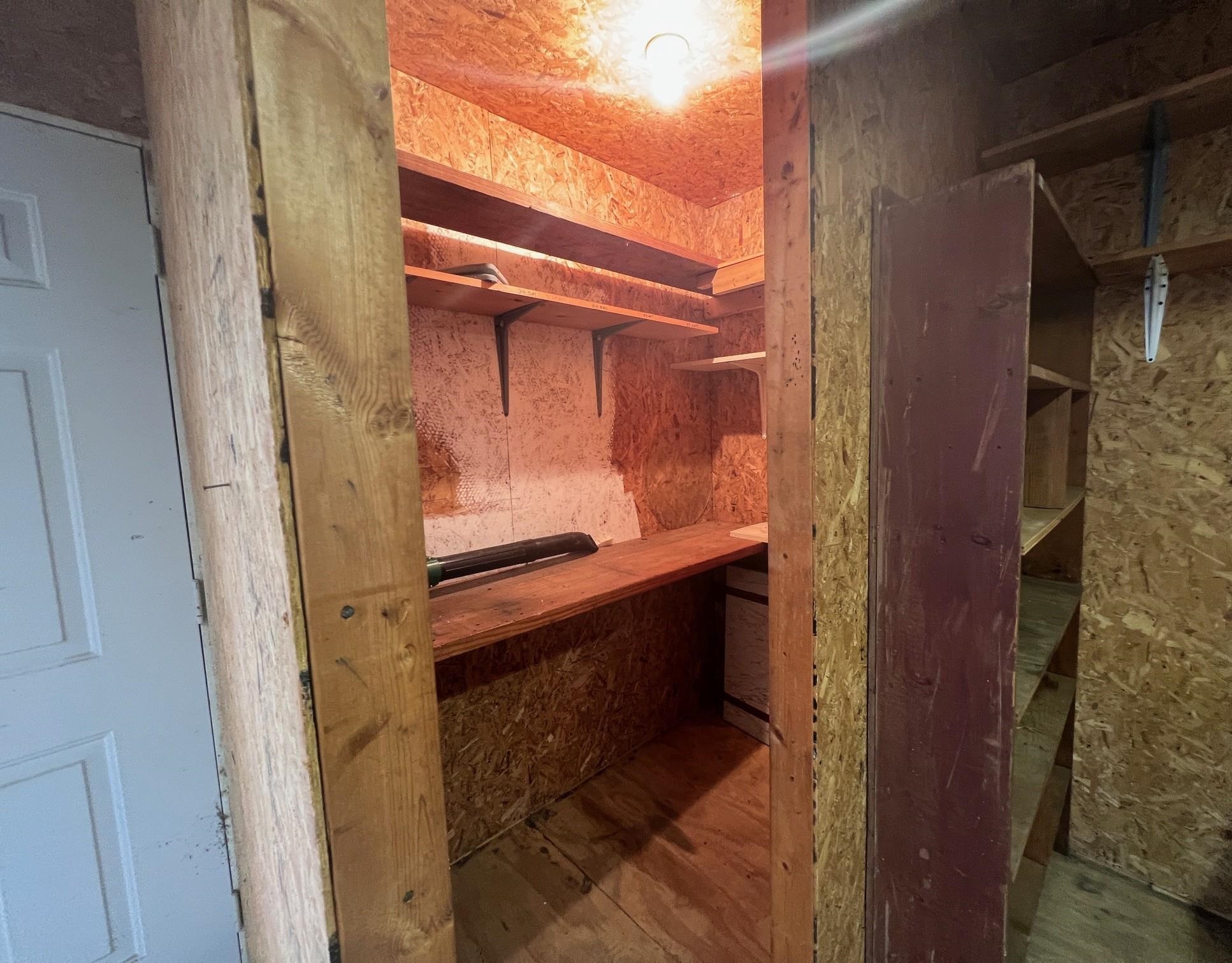 1201 E Main  Mountain View, AR