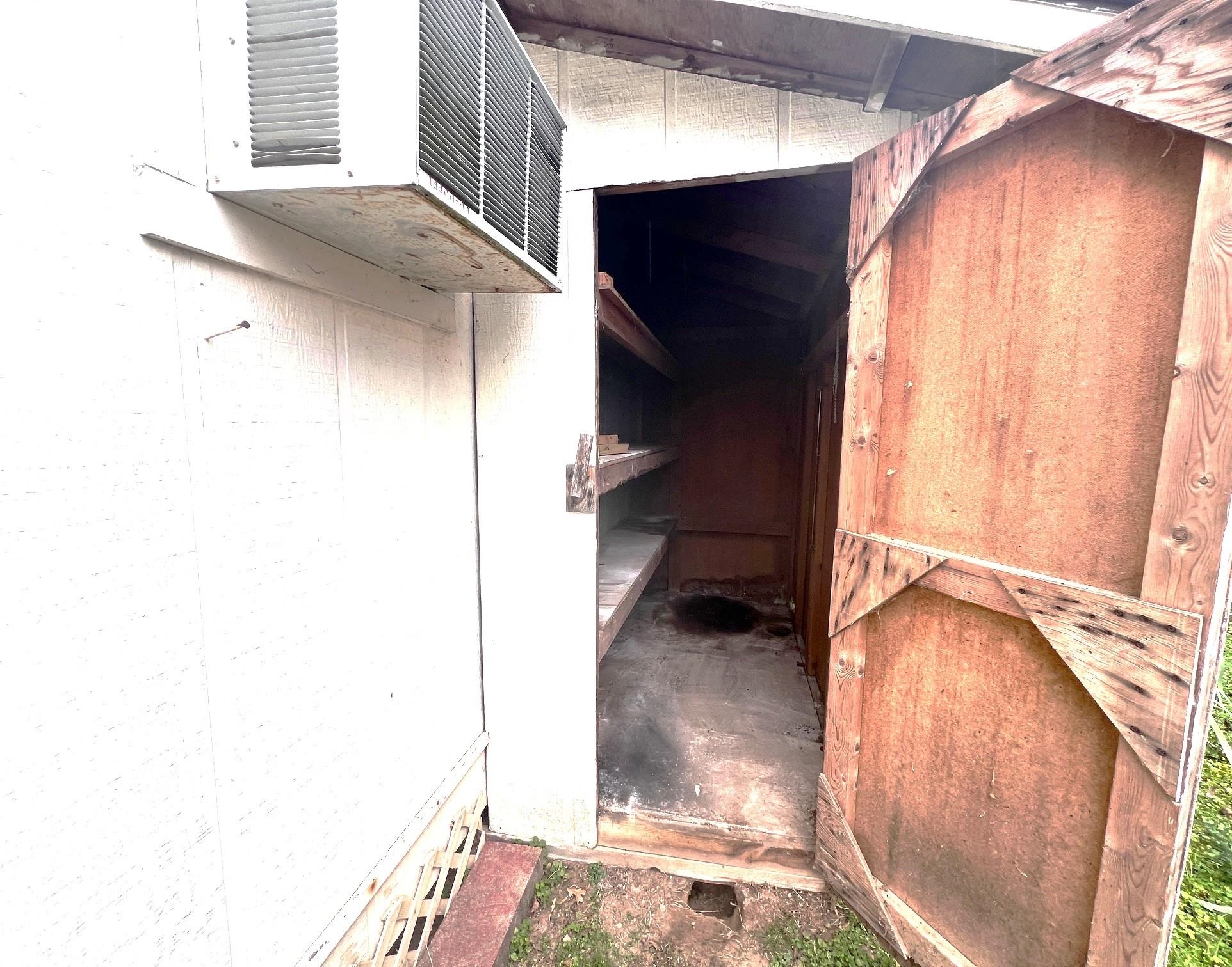 1201 E Main  Mountain View, AR