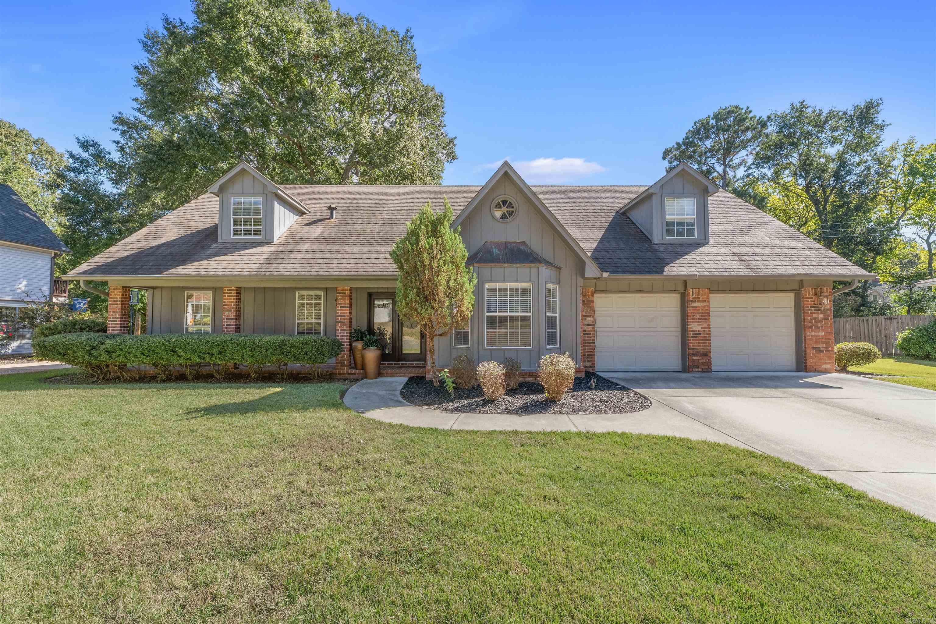 8 Dove Creek  North Little Rock, AR