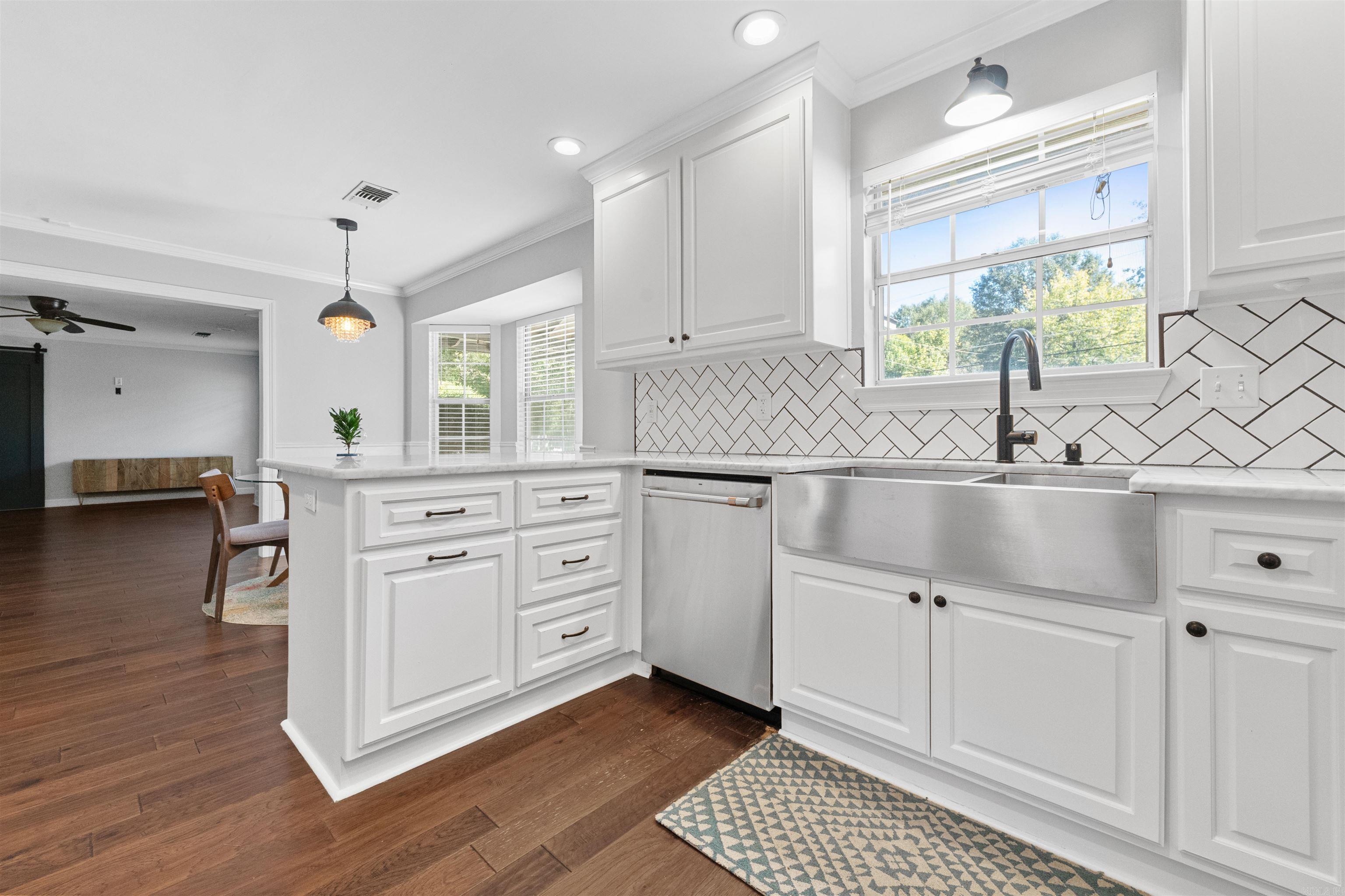 8 Dove Creek  North Little Rock, AR