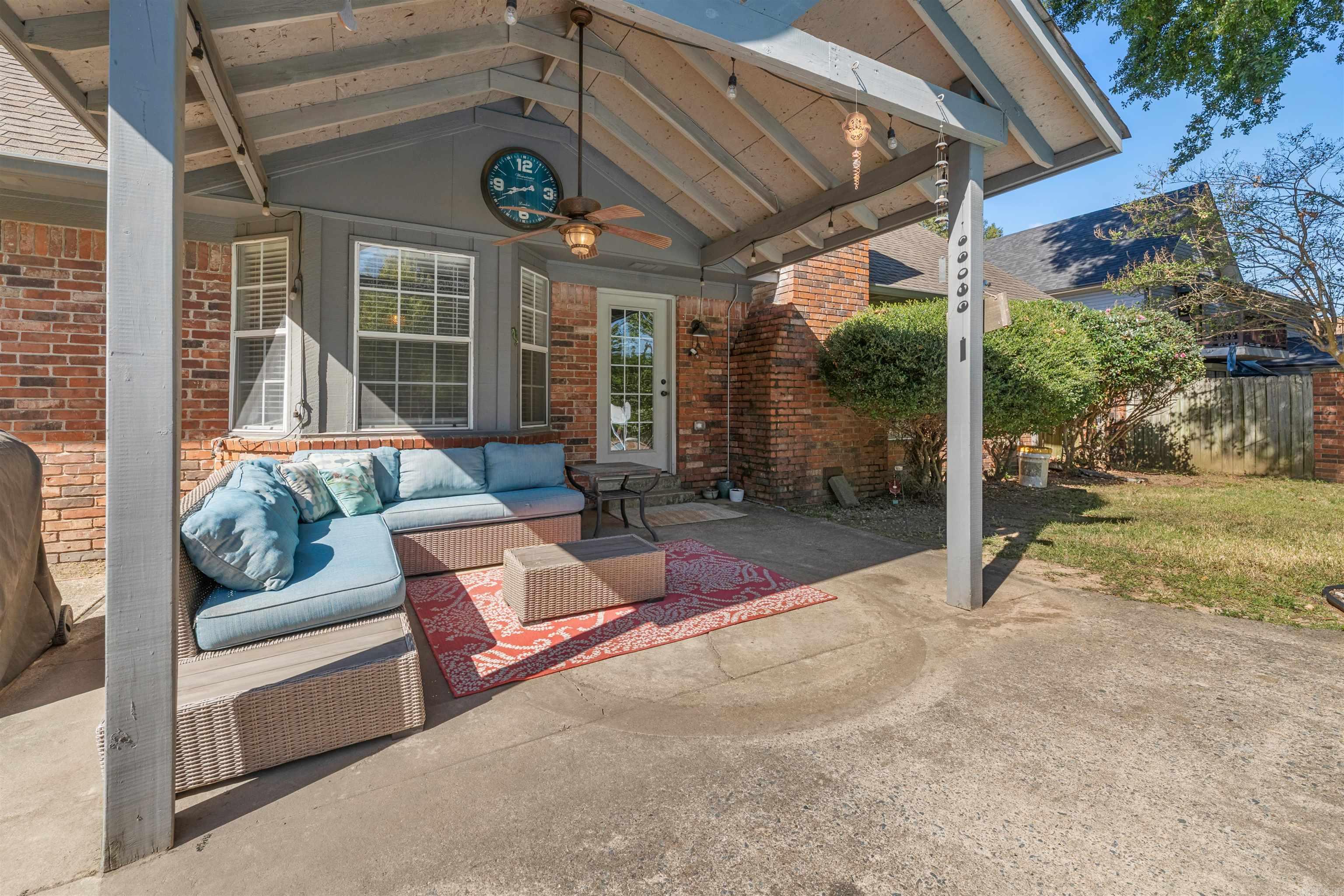 8 Dove Creek  North Little Rock, AR