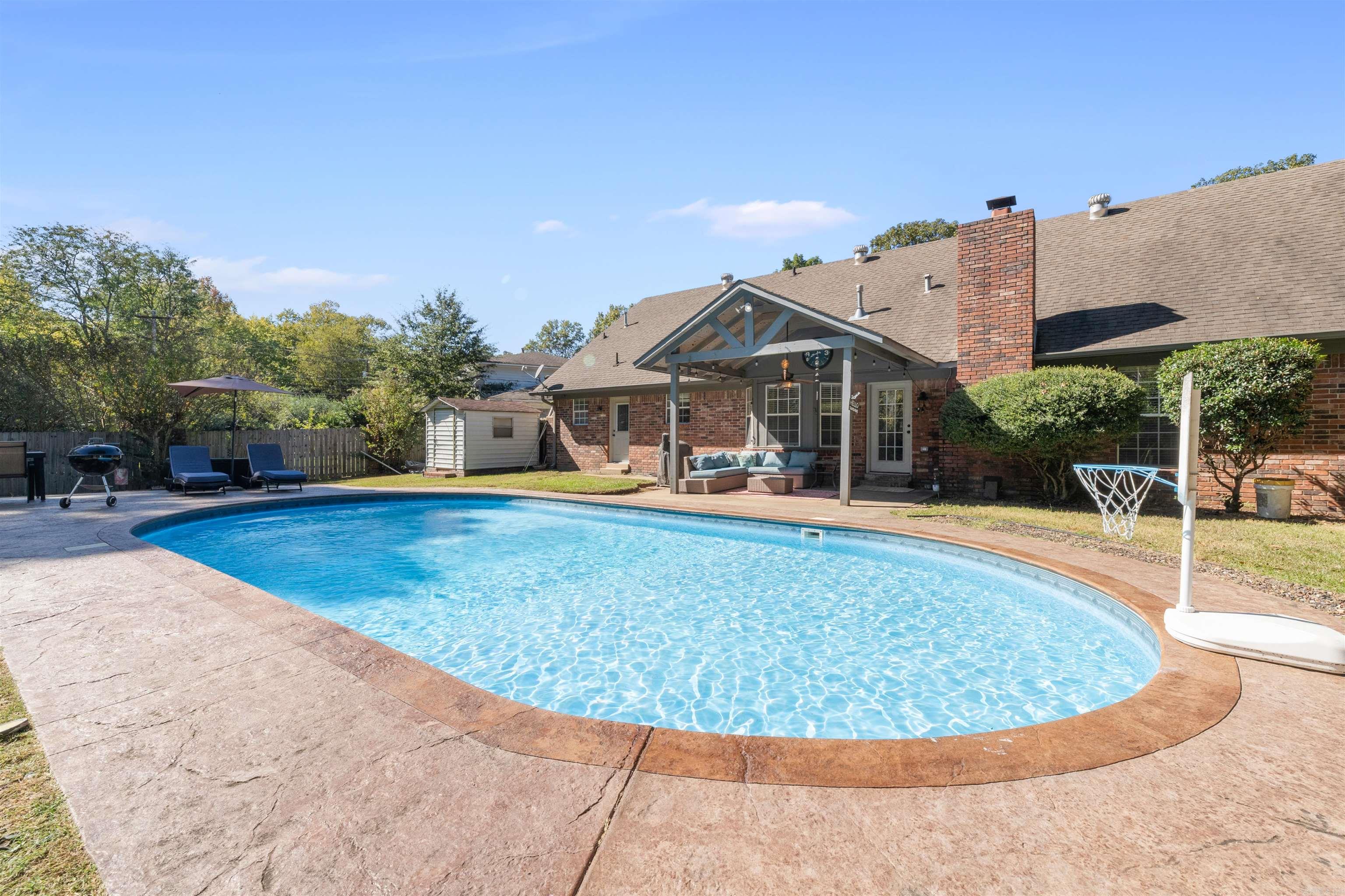 8 Dove Creek  North Little Rock, AR
