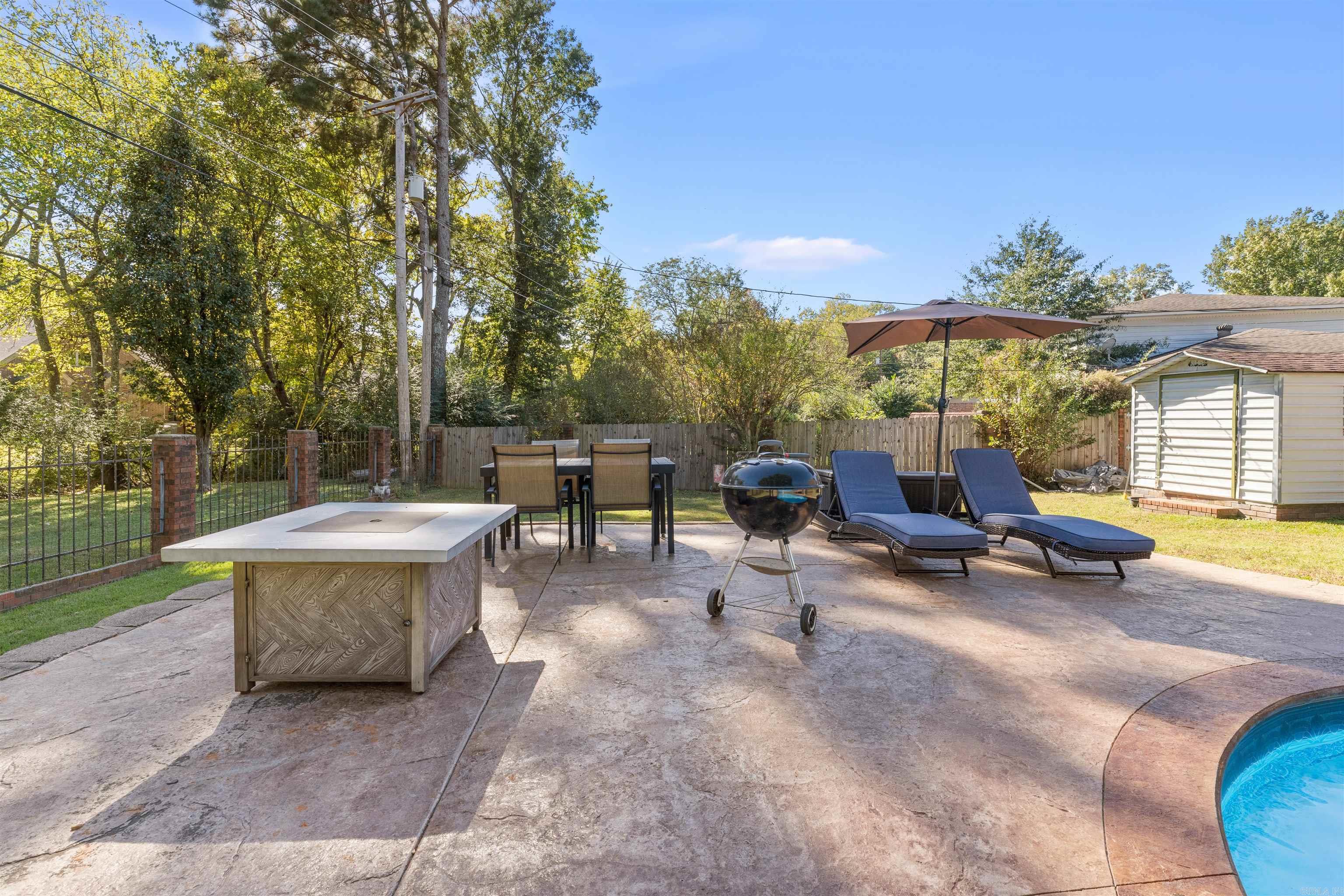 8 Dove Creek  North Little Rock, AR