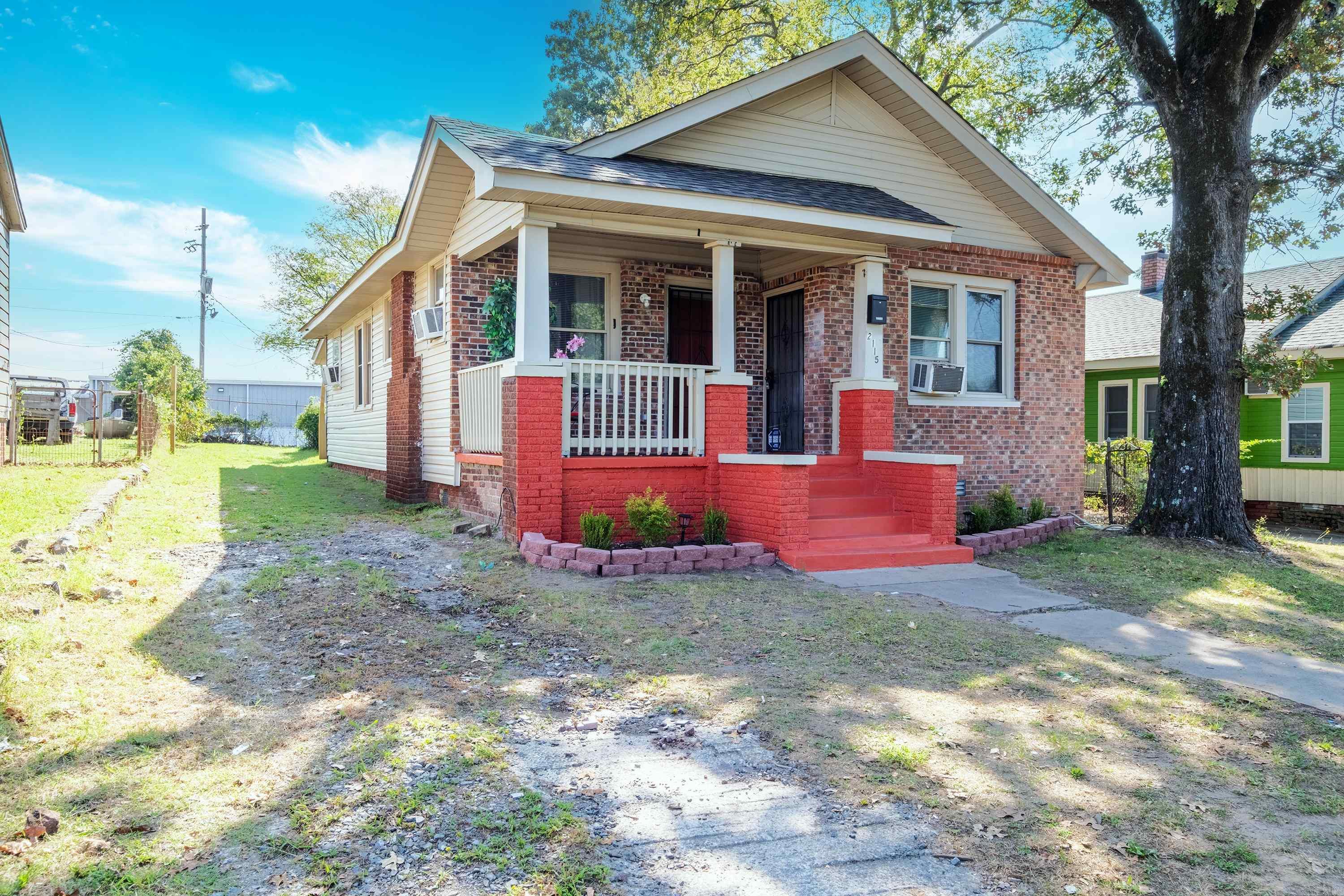 2115 McAlmont  Little Rock, AR