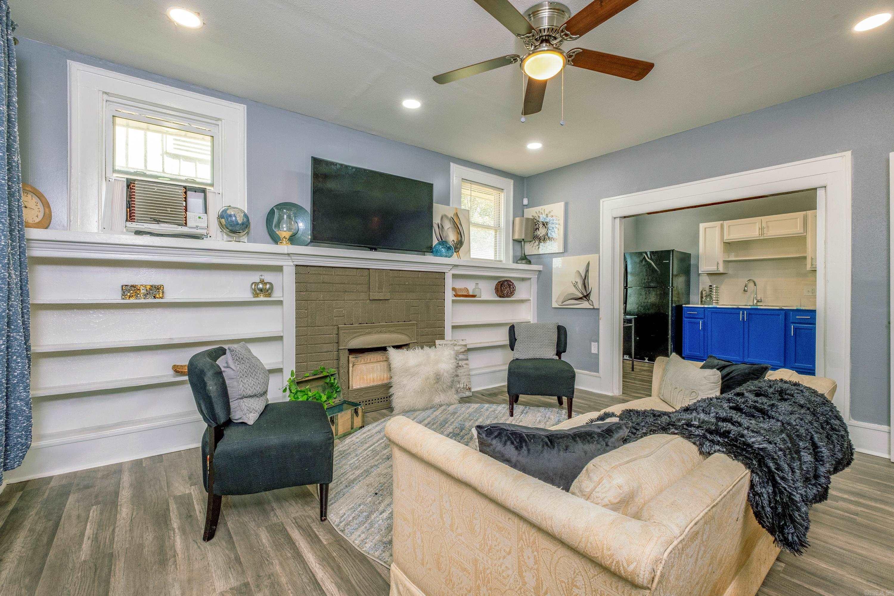 2115 McAlmont  Little Rock, AR