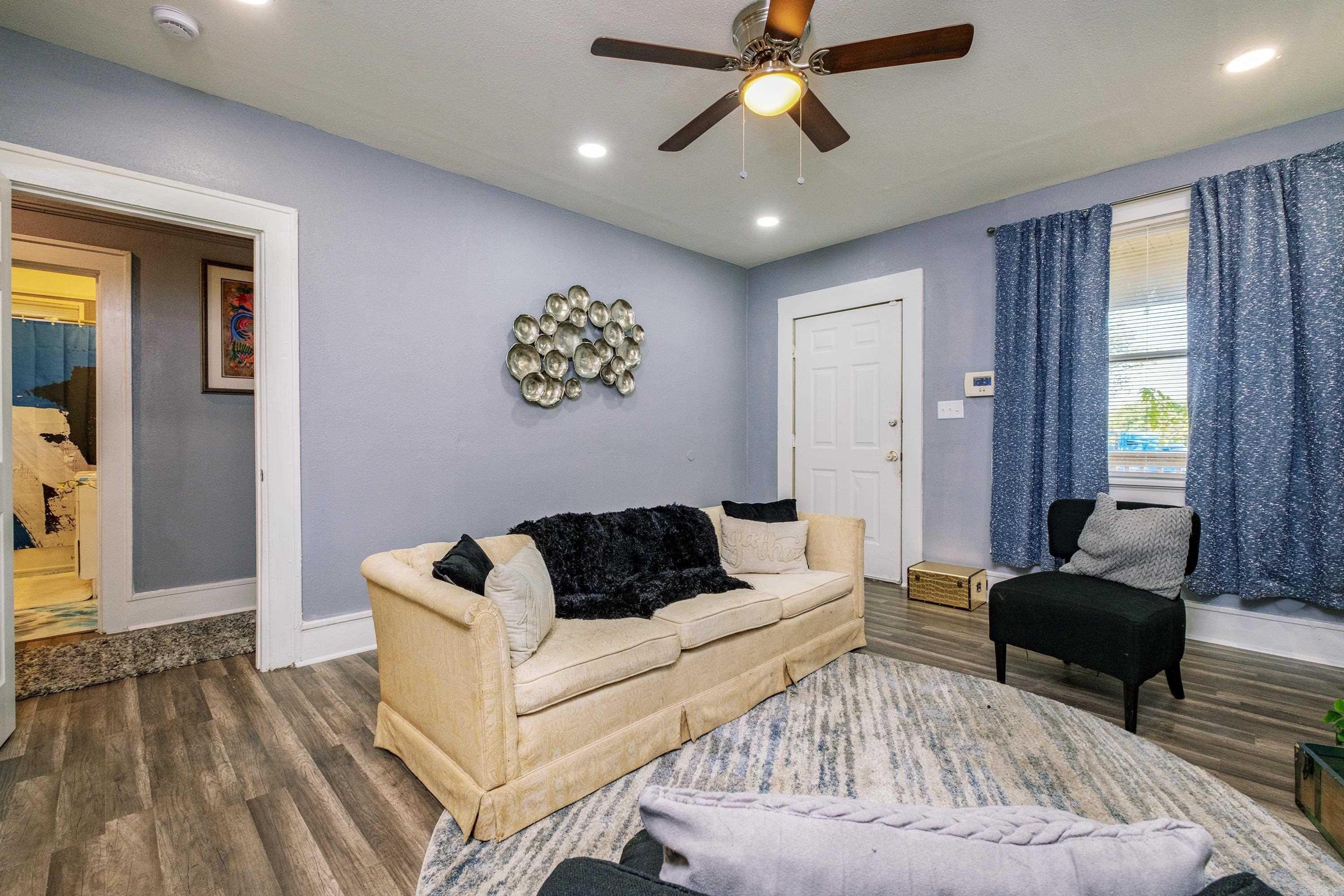 2115 McAlmont  Little Rock, AR