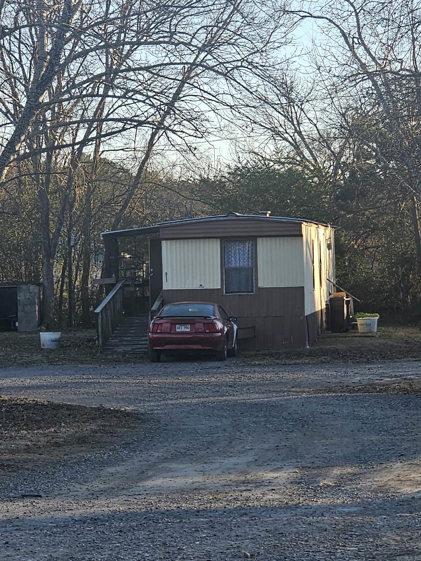 3613 Hwy 8  Mena, AR