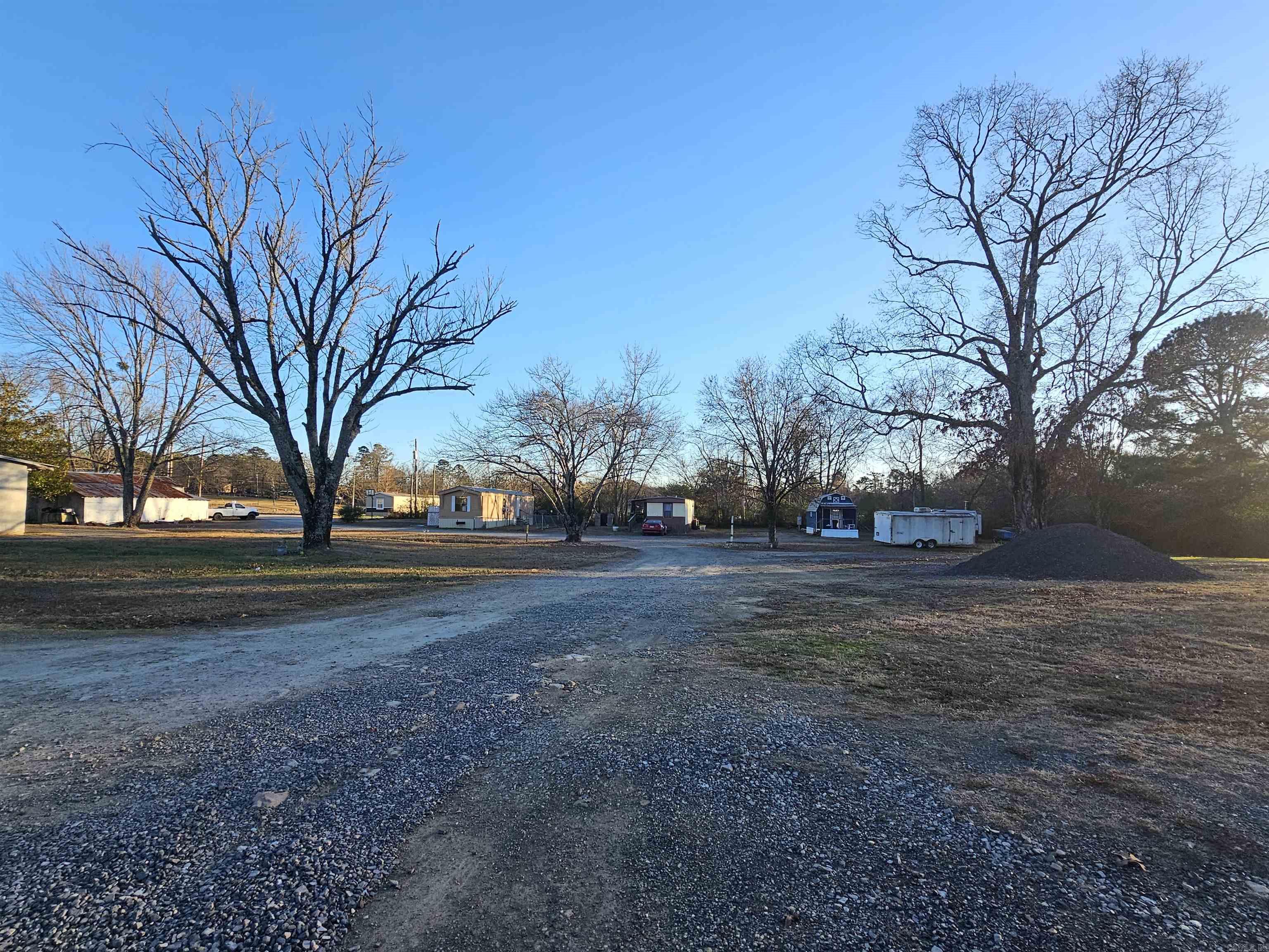 3613 Hwy 8  Mena, AR