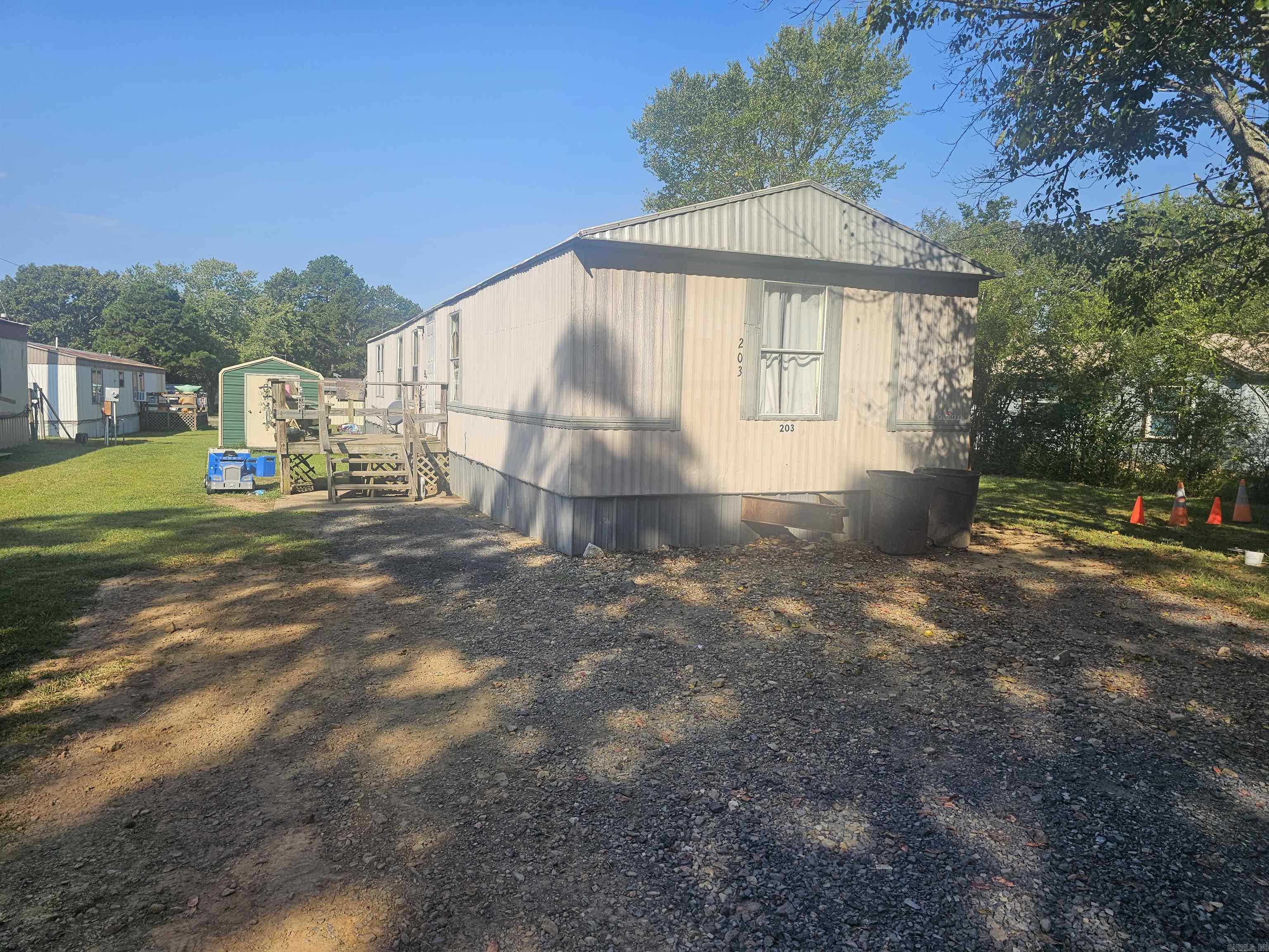 3613 Hwy 8  Mena, AR