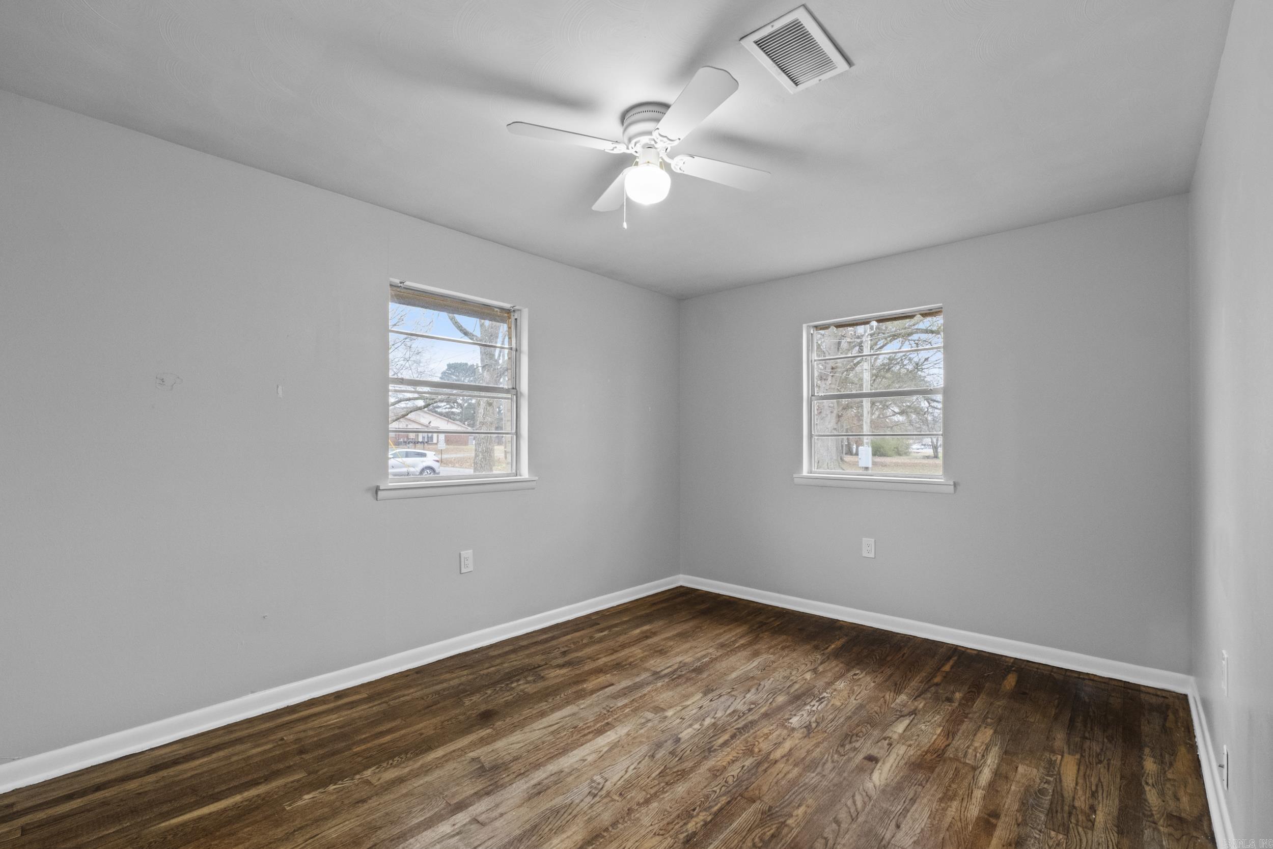 1306 N Lemon/Dewitt Henry  Beebe, AR