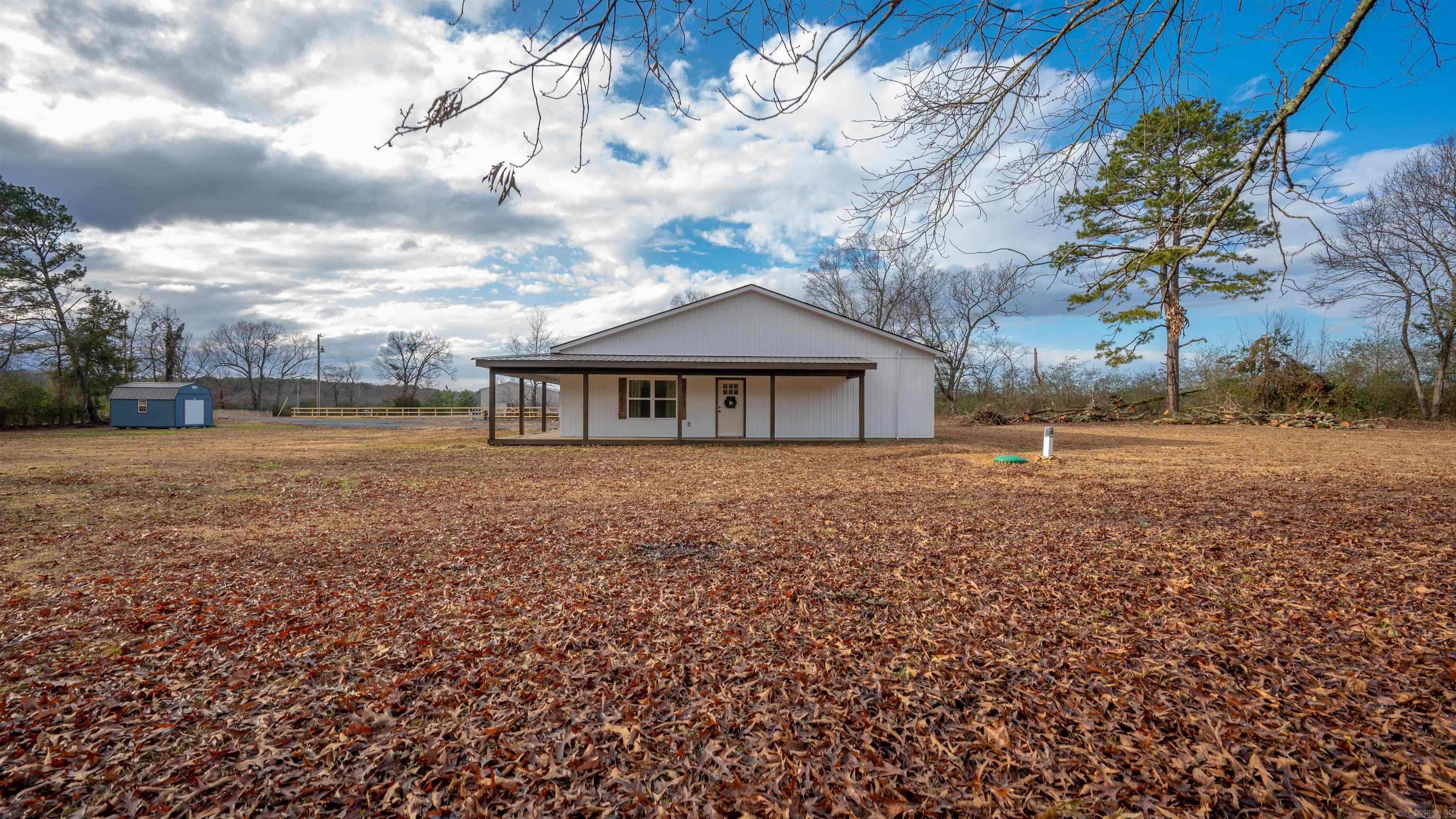 495 Shiloh  Greers Ferry, AR