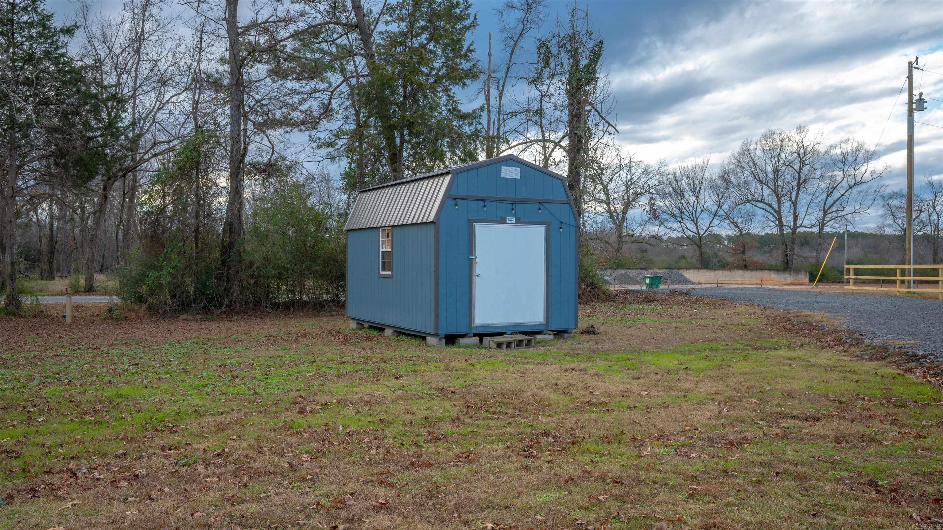 495 Shiloh  Greers Ferry, AR