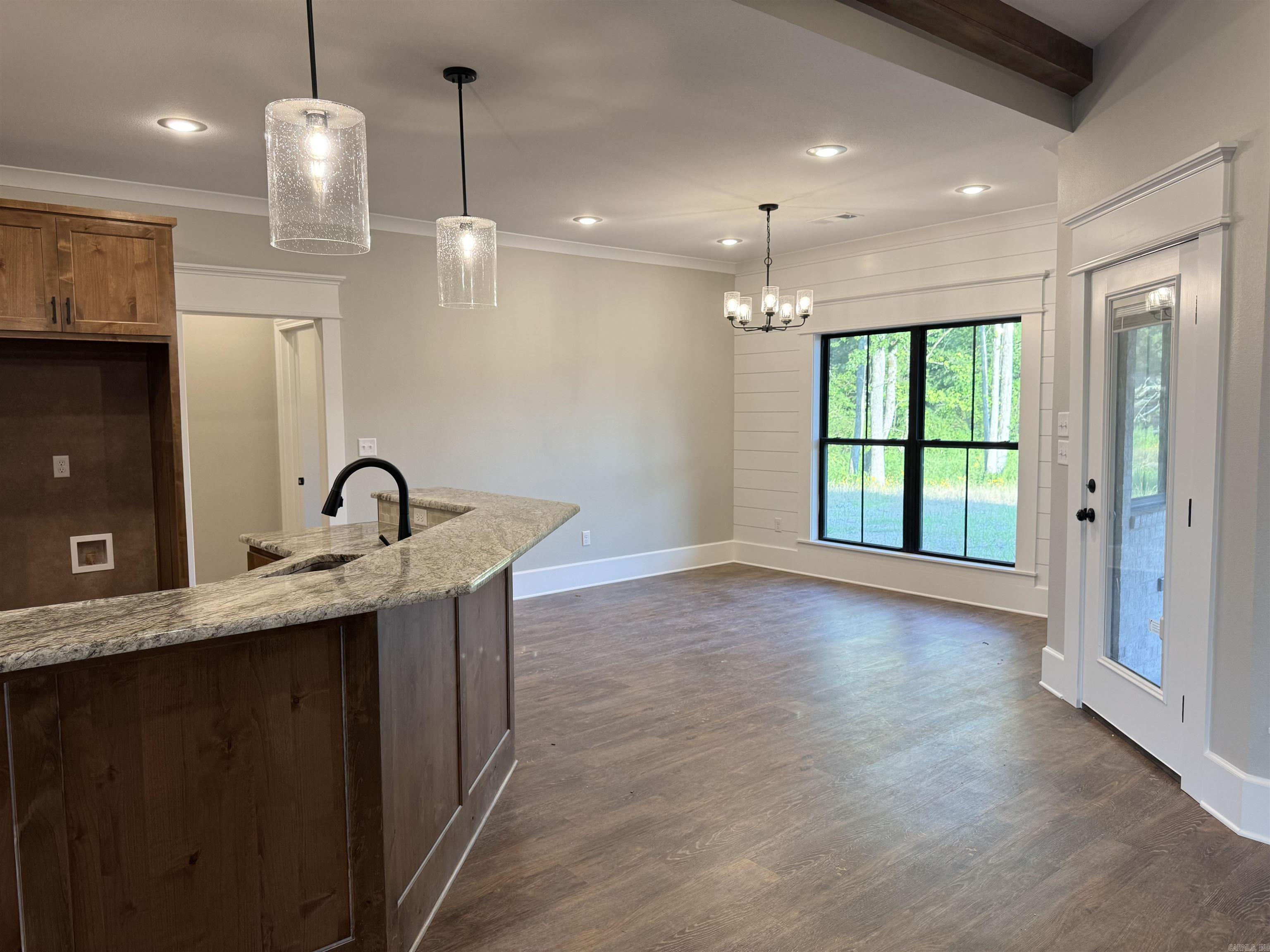 1233 Fern  Searcy, AR