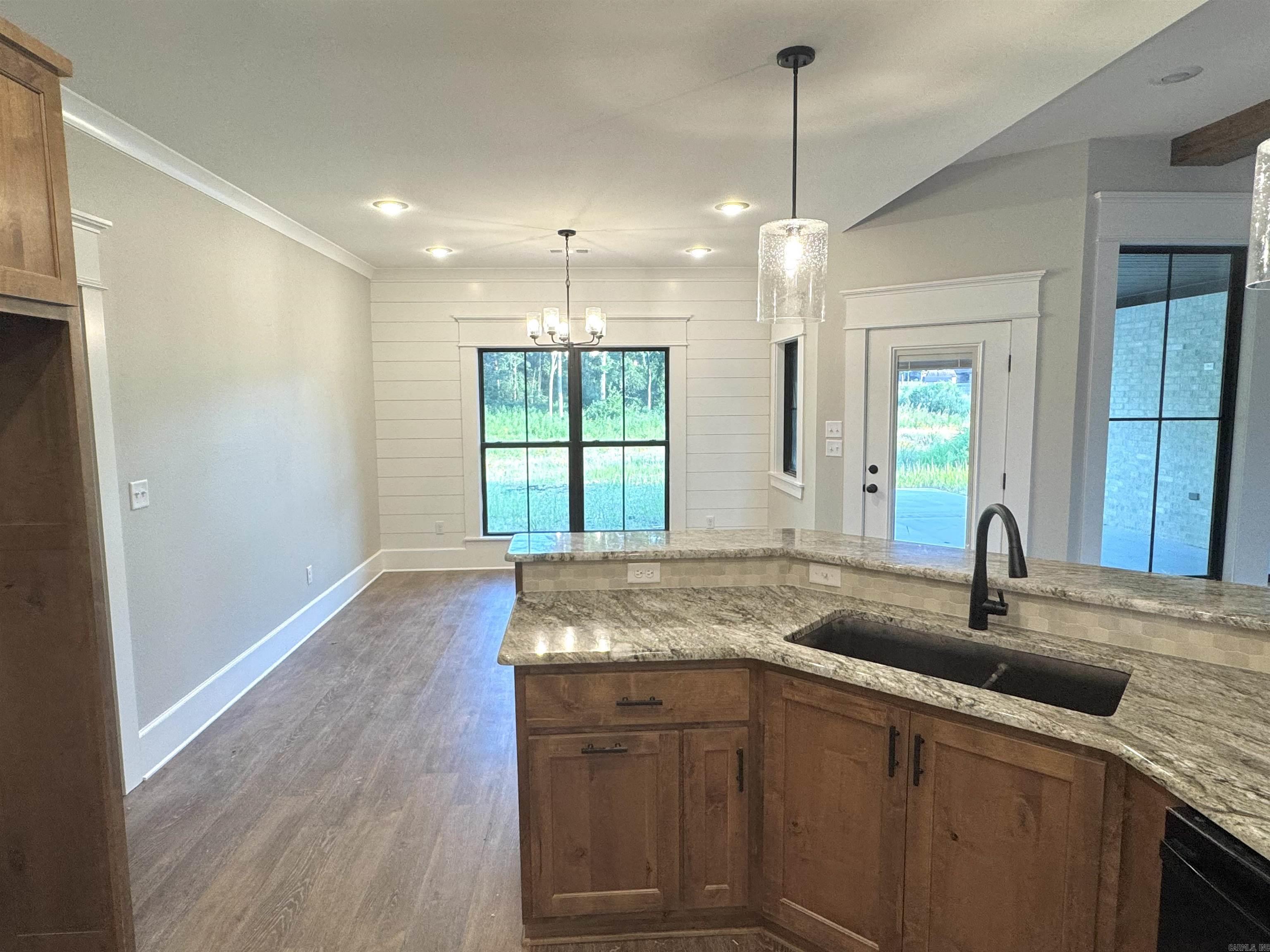 1233 Fern  Searcy, AR