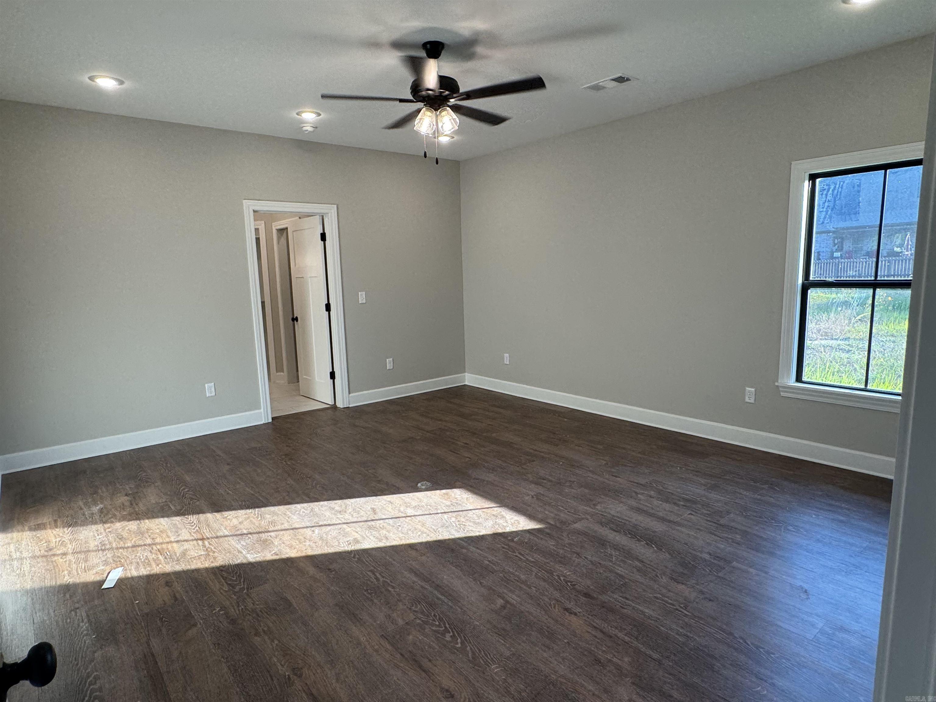 1233 Fern  Searcy, AR