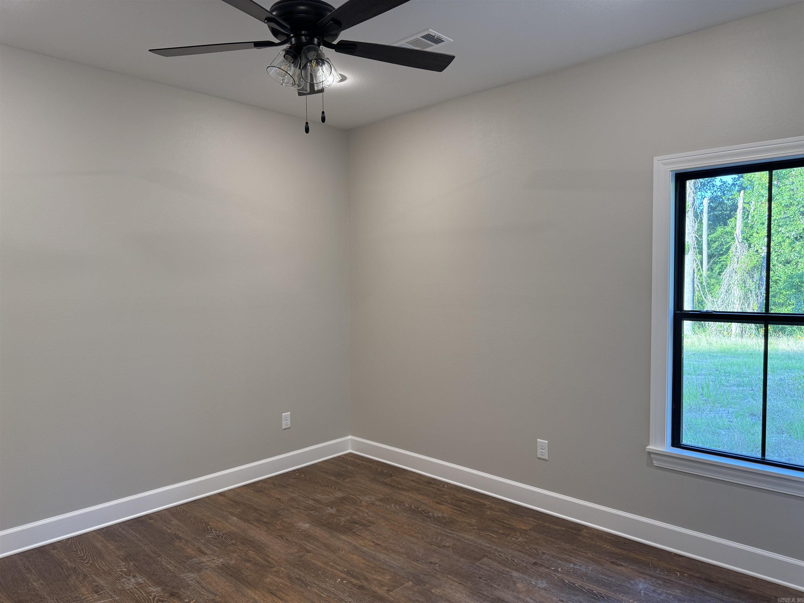 1233 Fern  Searcy, AR