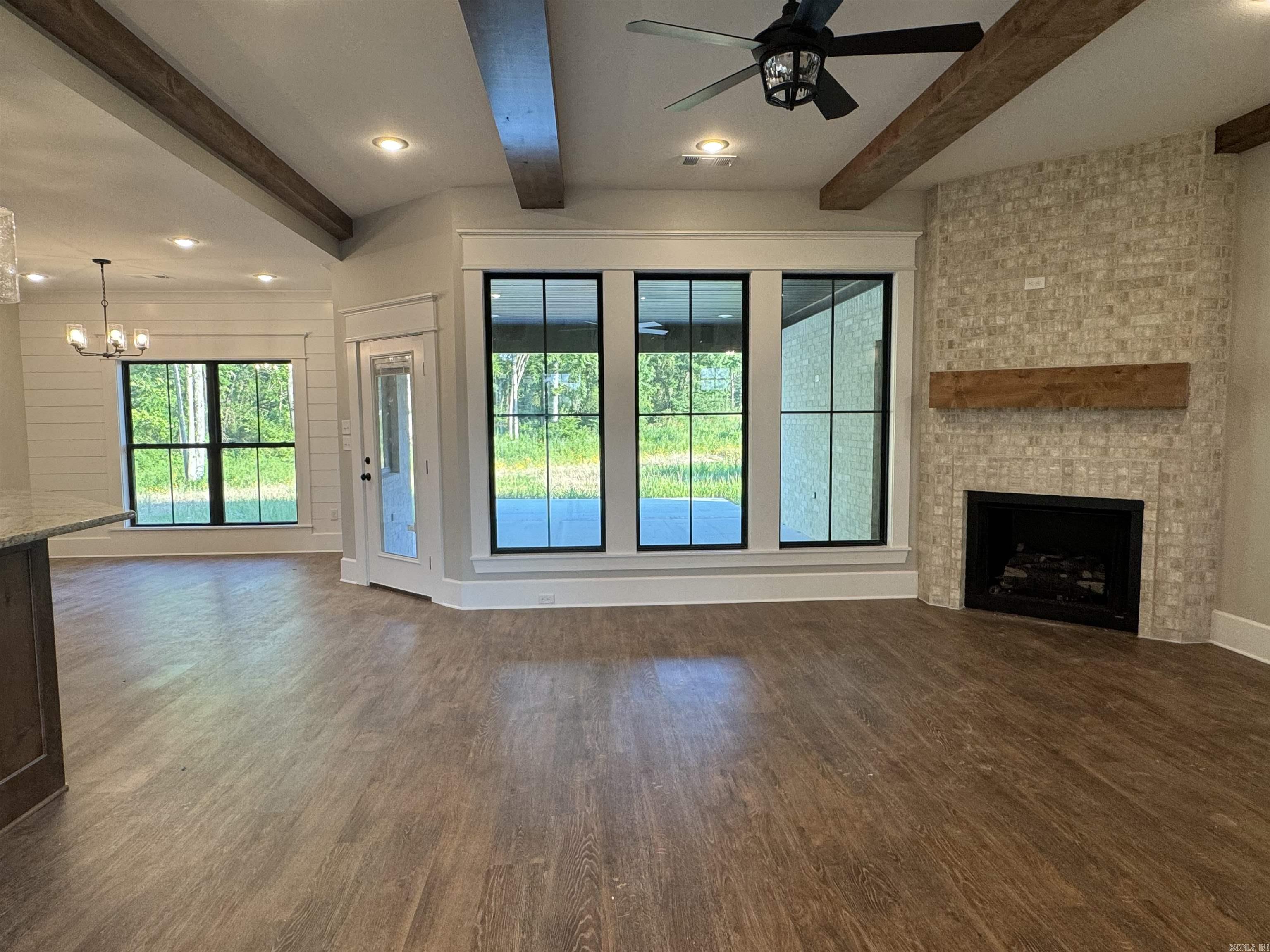 1233 Fern  Searcy, AR