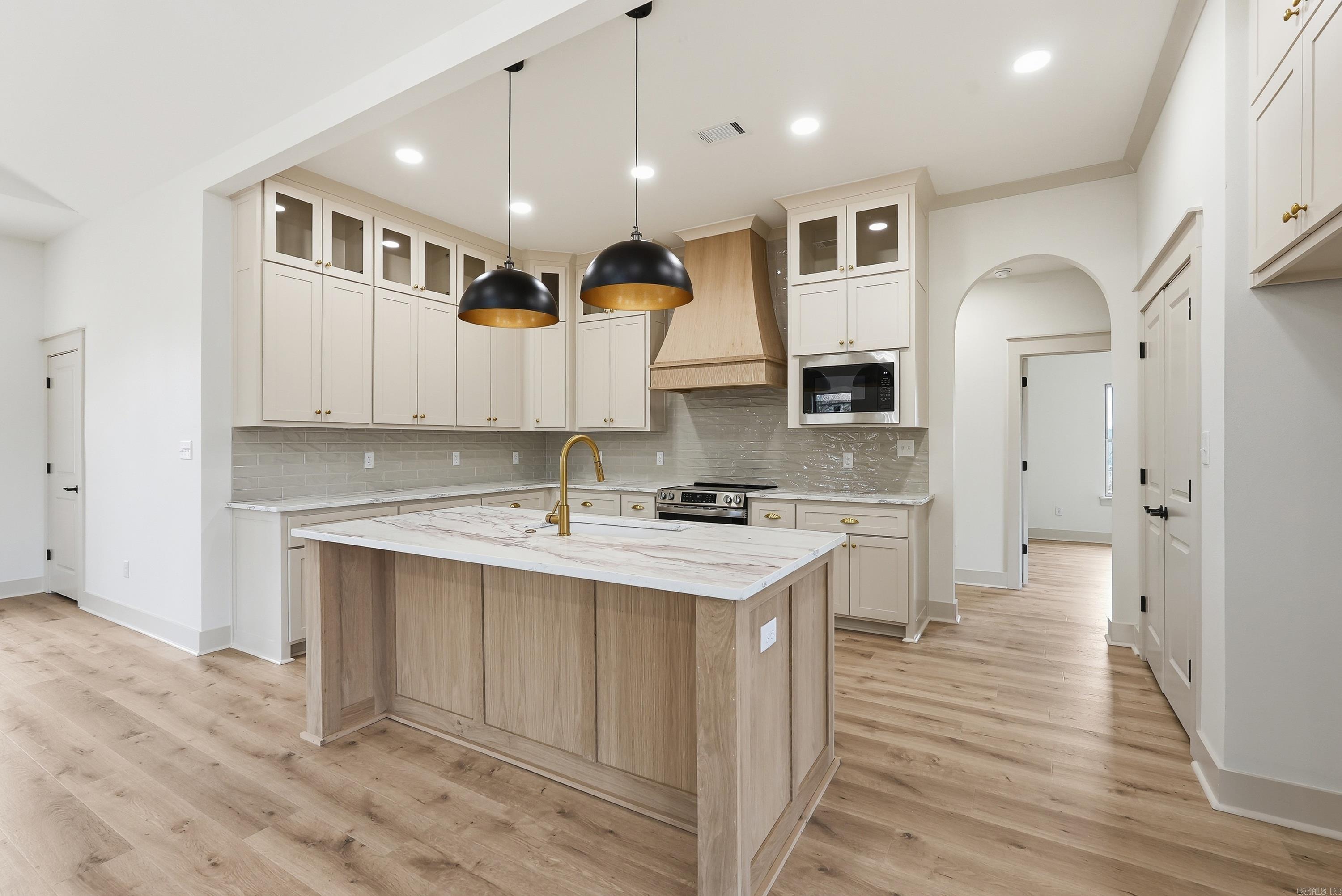 295 Castleberry Rd.  Greenbrier, AR