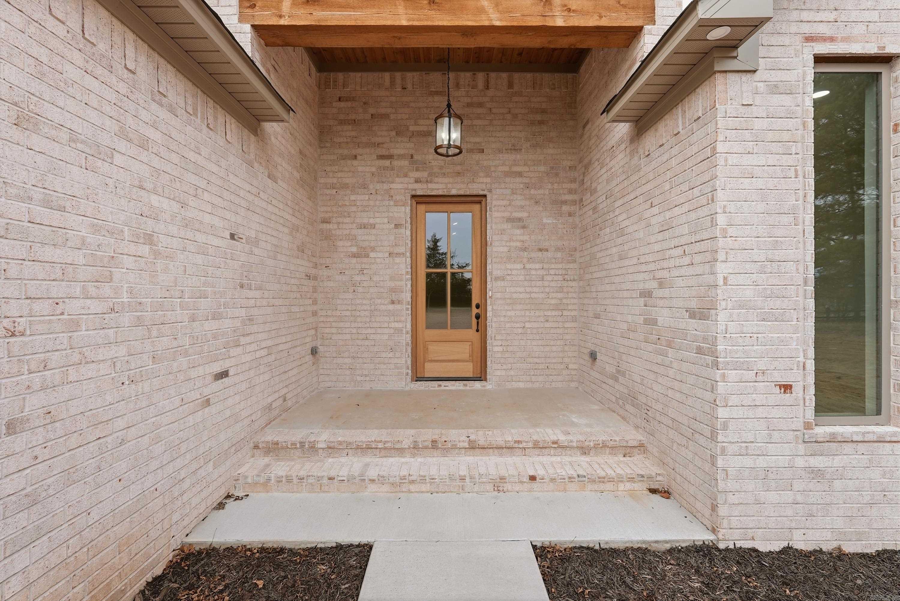 295 Castleberry Rd.  Greenbrier, AR