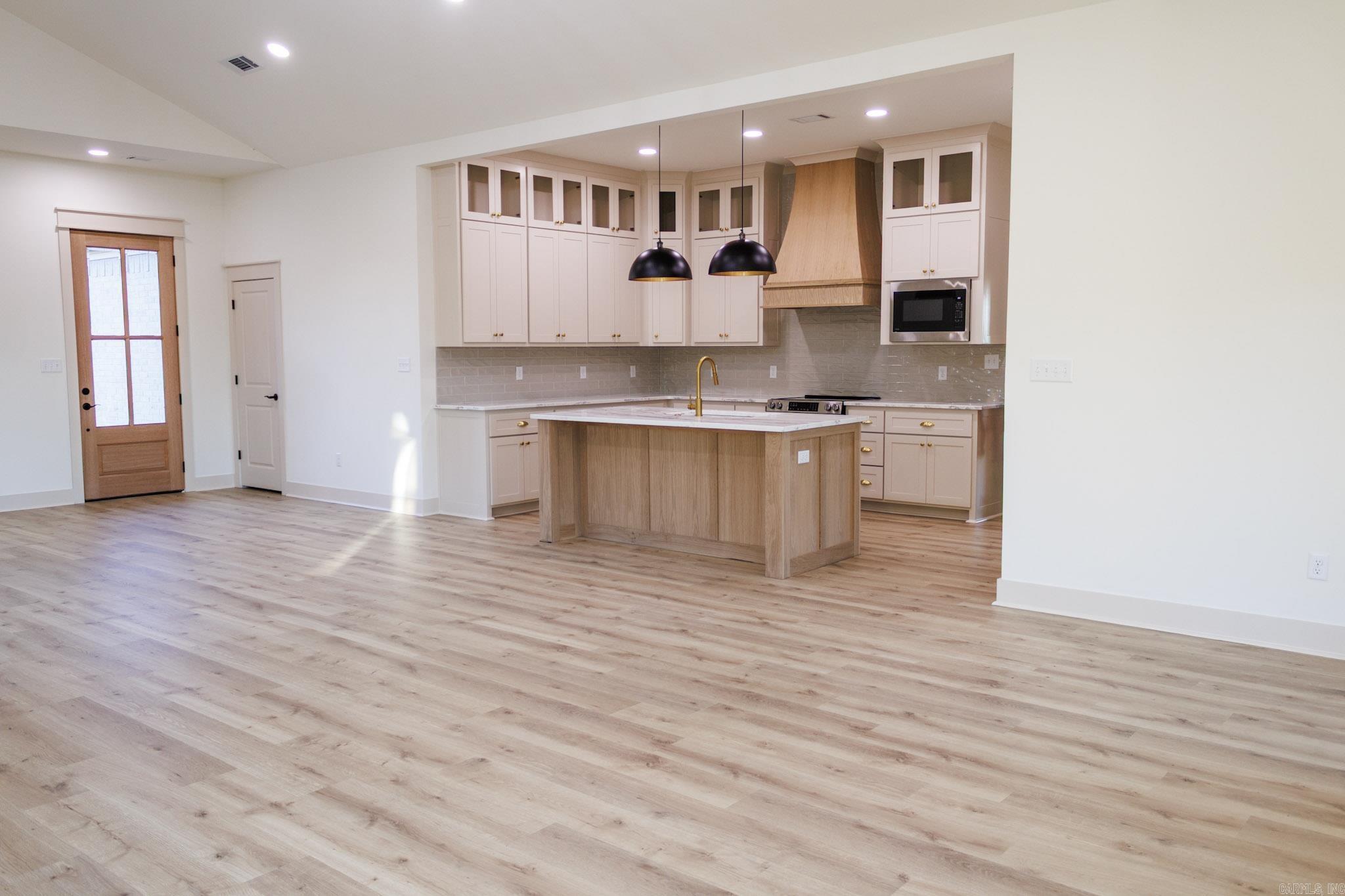 295 Castleberry Rd.  Greenbrier, AR