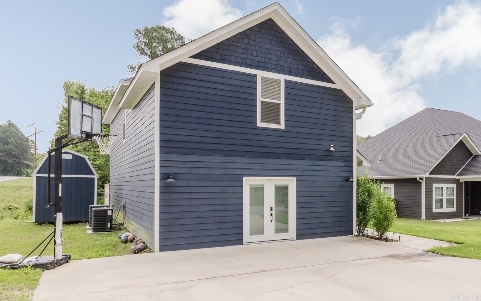 600 Hiram  Bauxite, AR